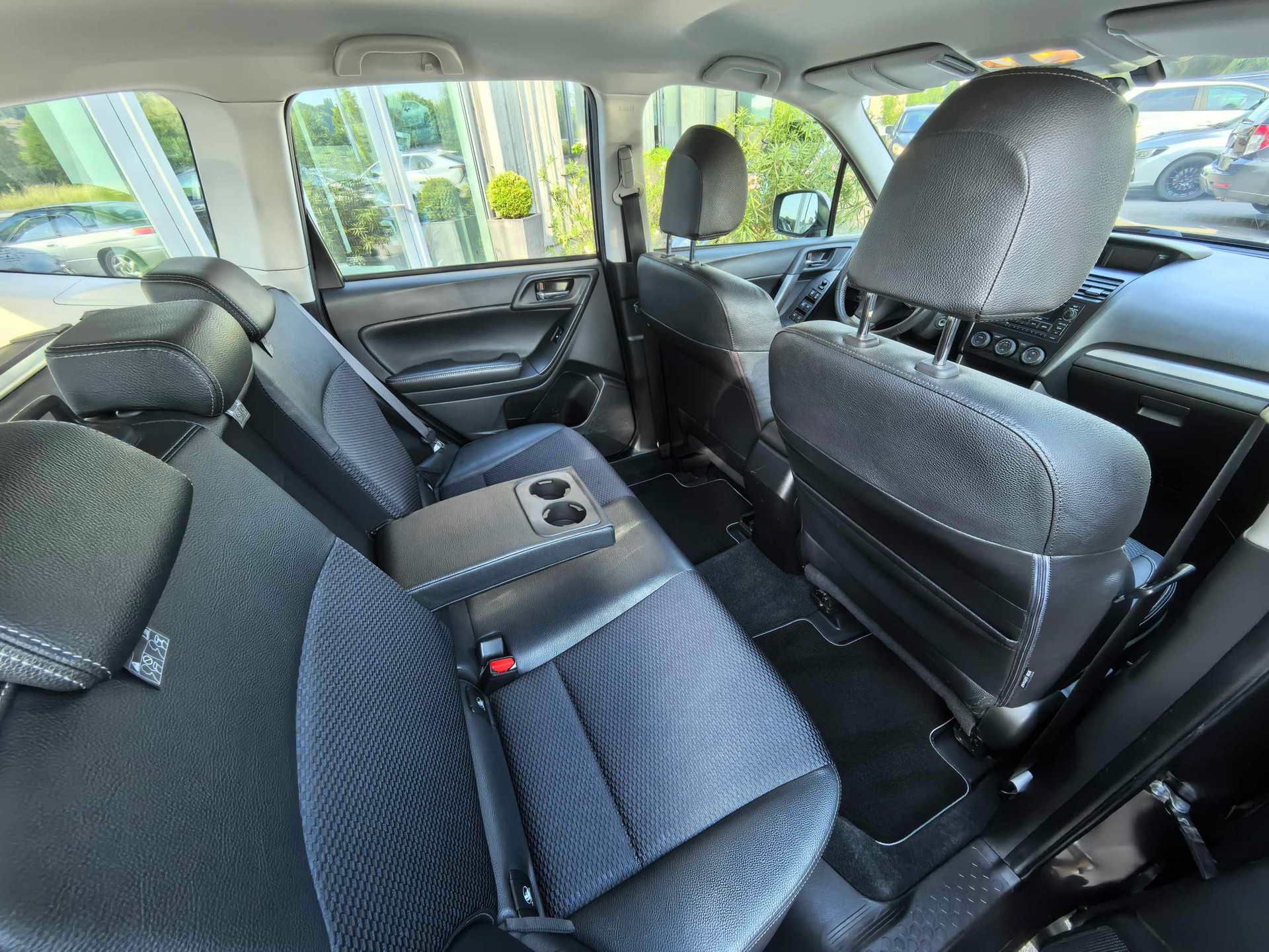 SUBARU Forester 2.0XT Sport Lineartronic-image-10