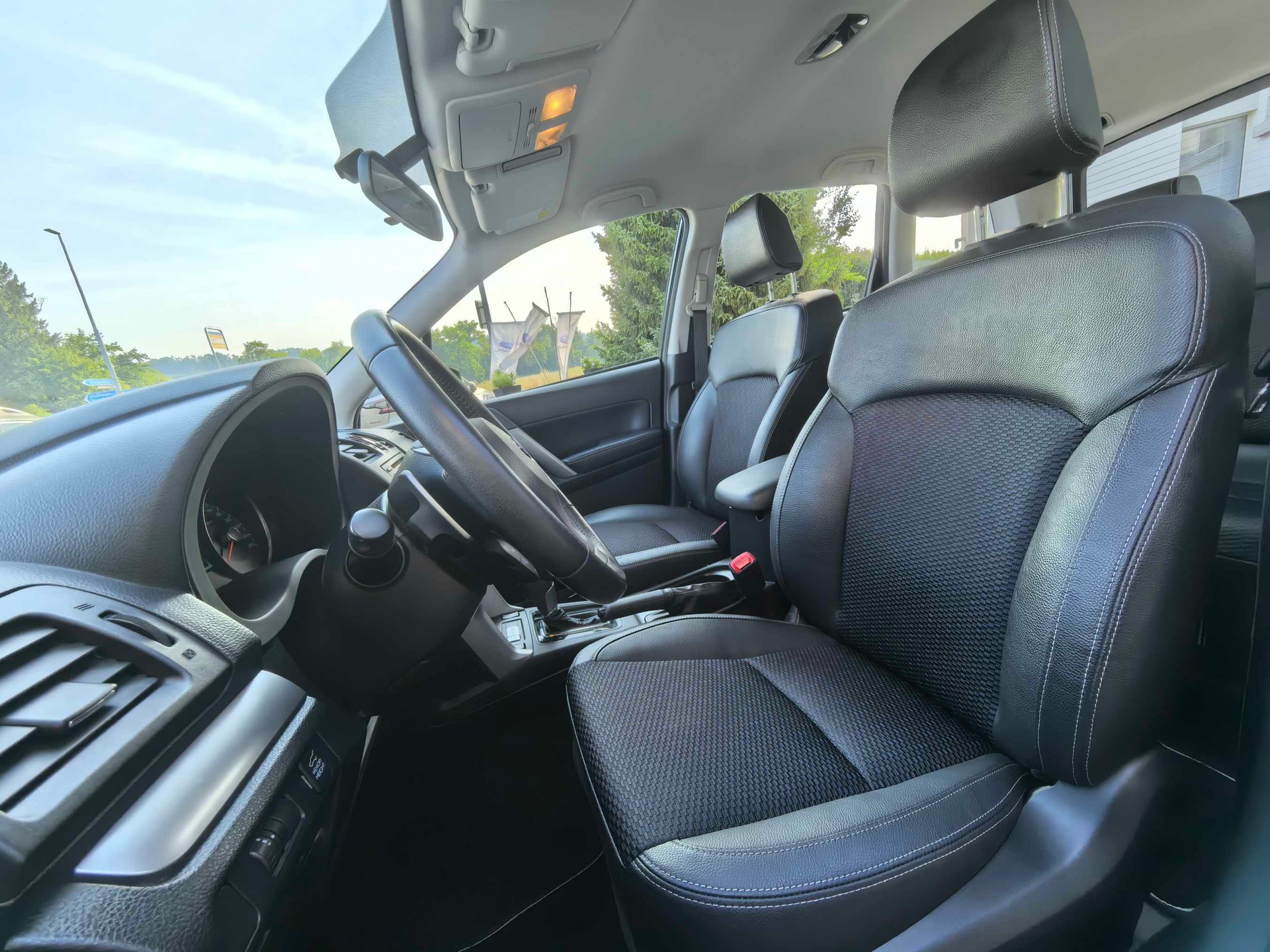 SUBARU Forester 2.0XT Sport Lineartronic-image-7