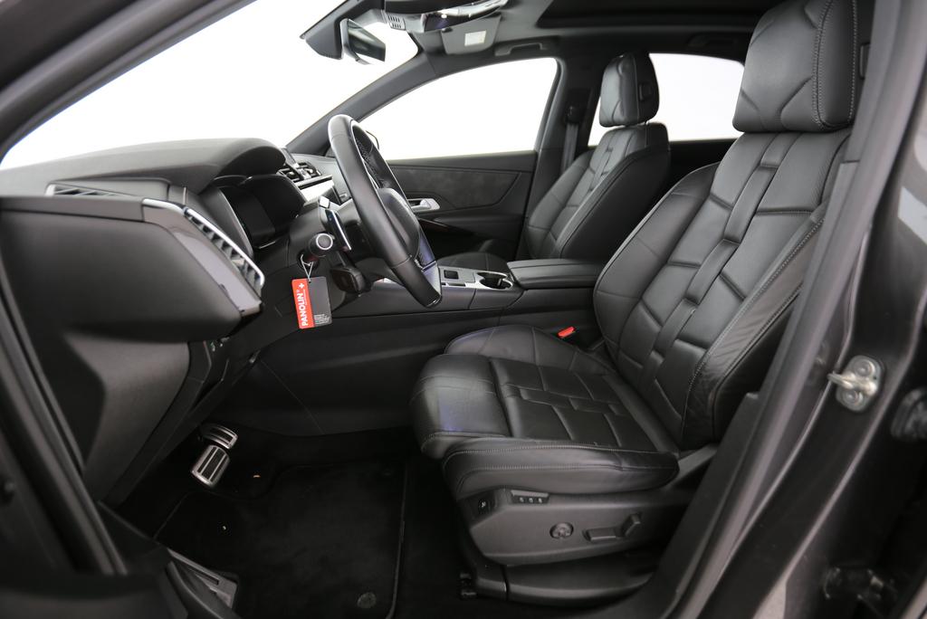 DS AUTOMOBILES 7 Crossback 1.6 E-Tense Louvre 4x4-image-2