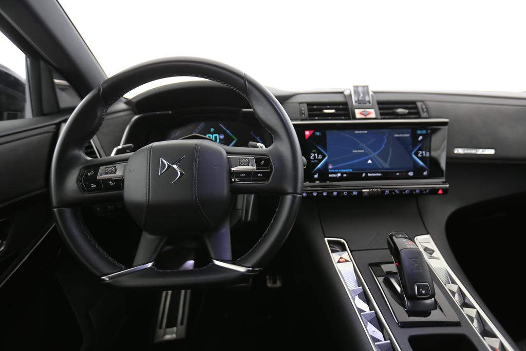 DS AUTOMOBILES 7 Crossback 1.6 E-Tense Louvre 4x4-image-5