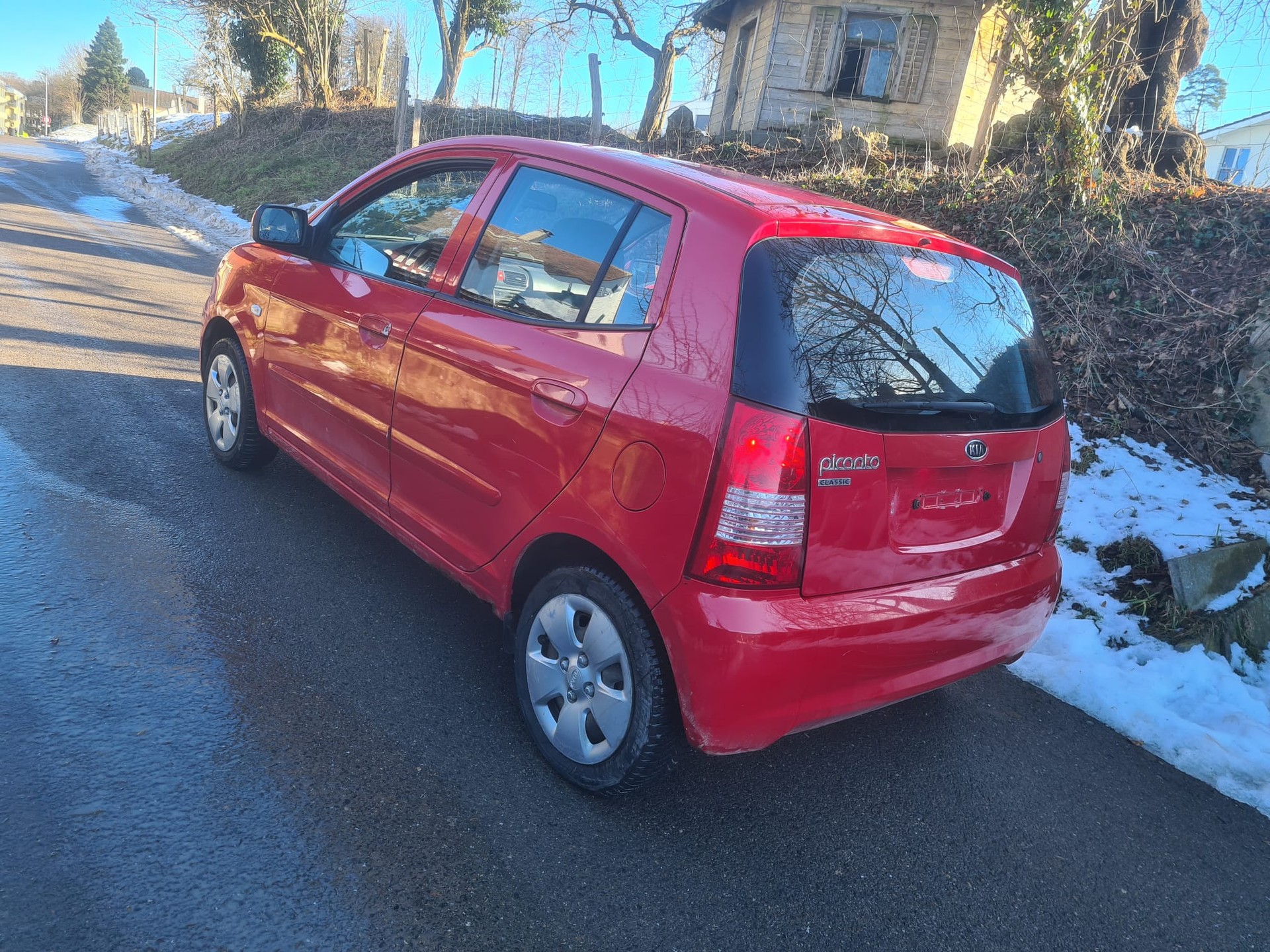 KIA Picanto 1.1 Classic-image-1