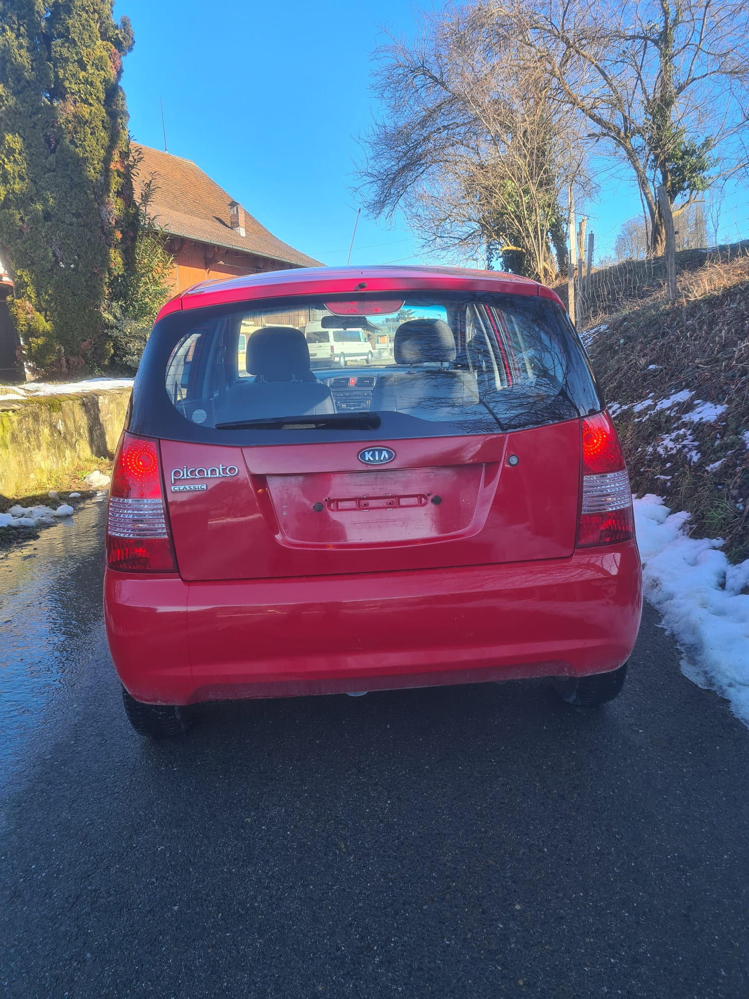 KIA Picanto 1.1 Classic-image-2