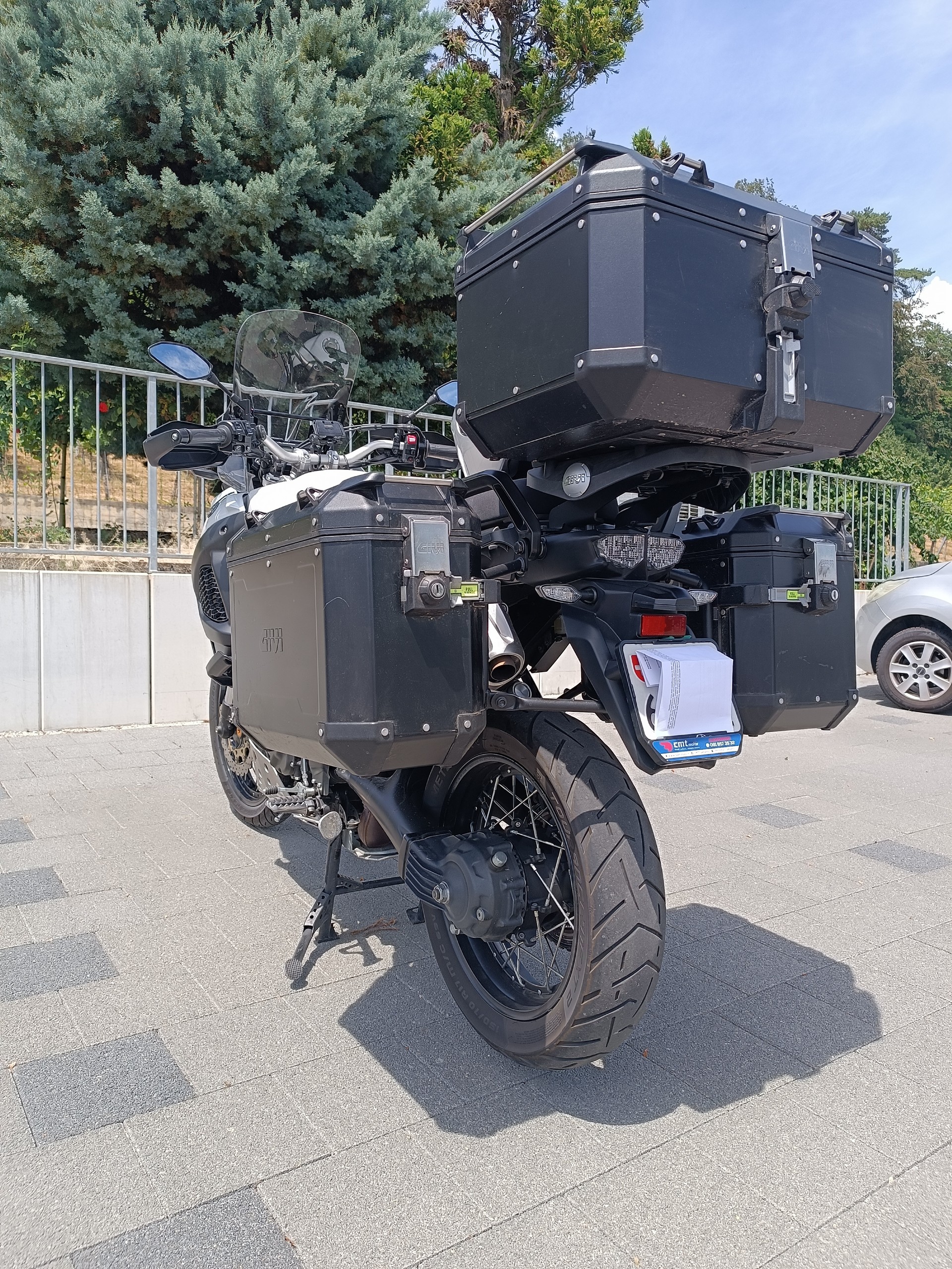 YAMAHA XT 1200 ZE Super Ténéré-image-5