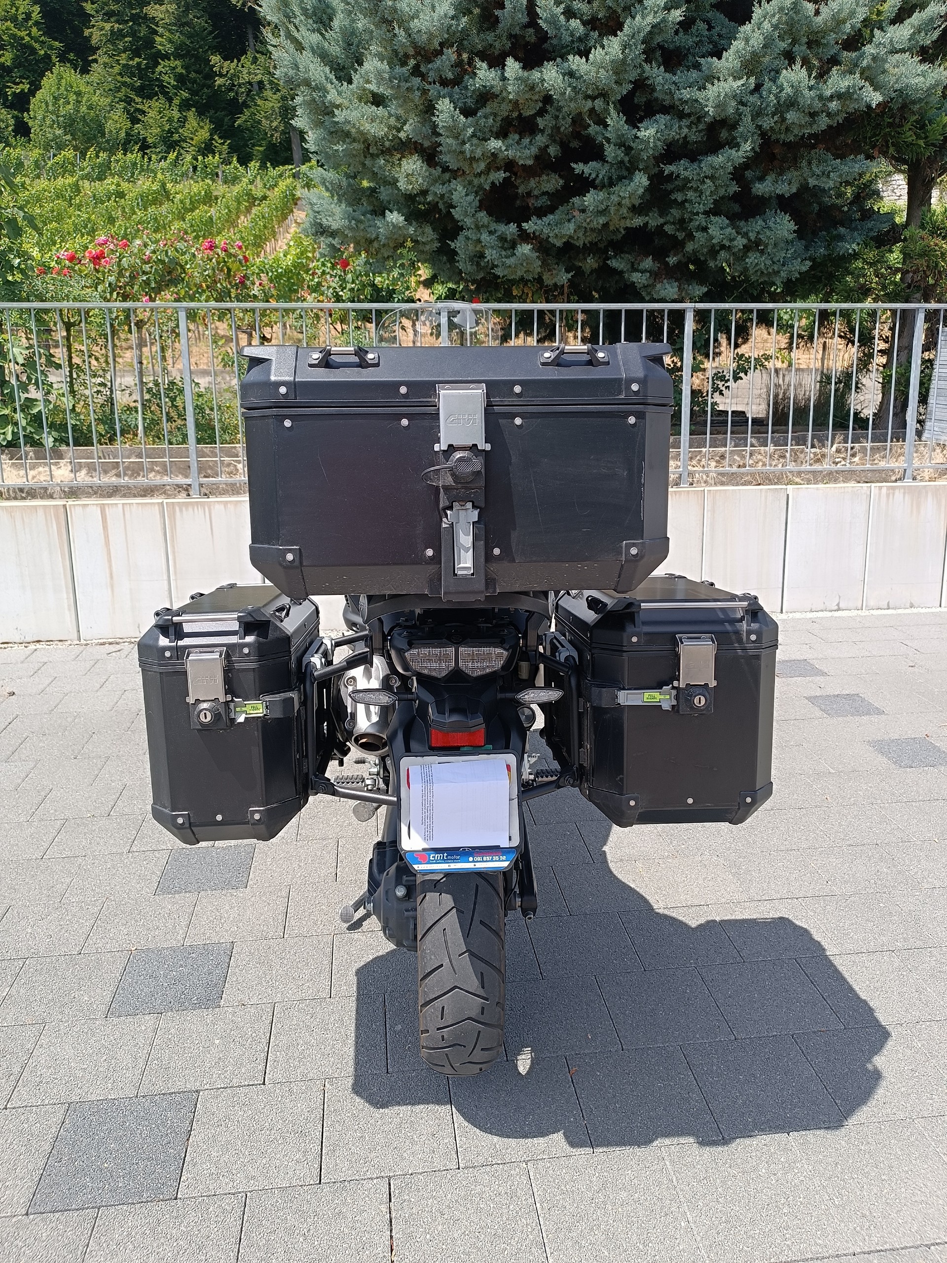 YAMAHA XT 1200 ZE Super Ténéré-image-2