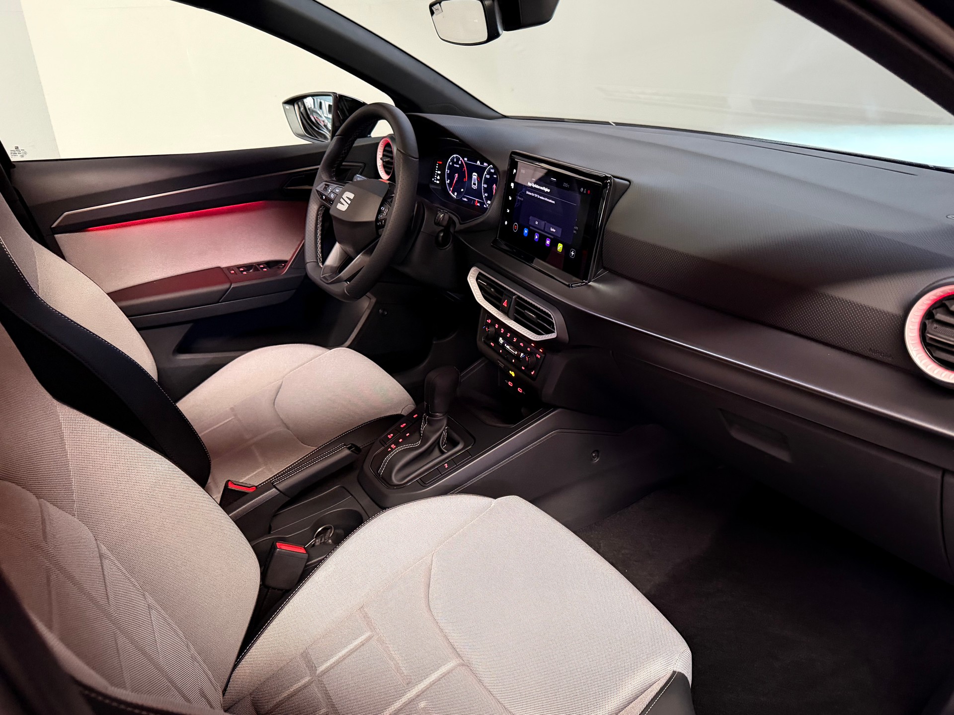 SEAT Ibiza 1.5 EcoTSI FR DSG Panorama-image-18