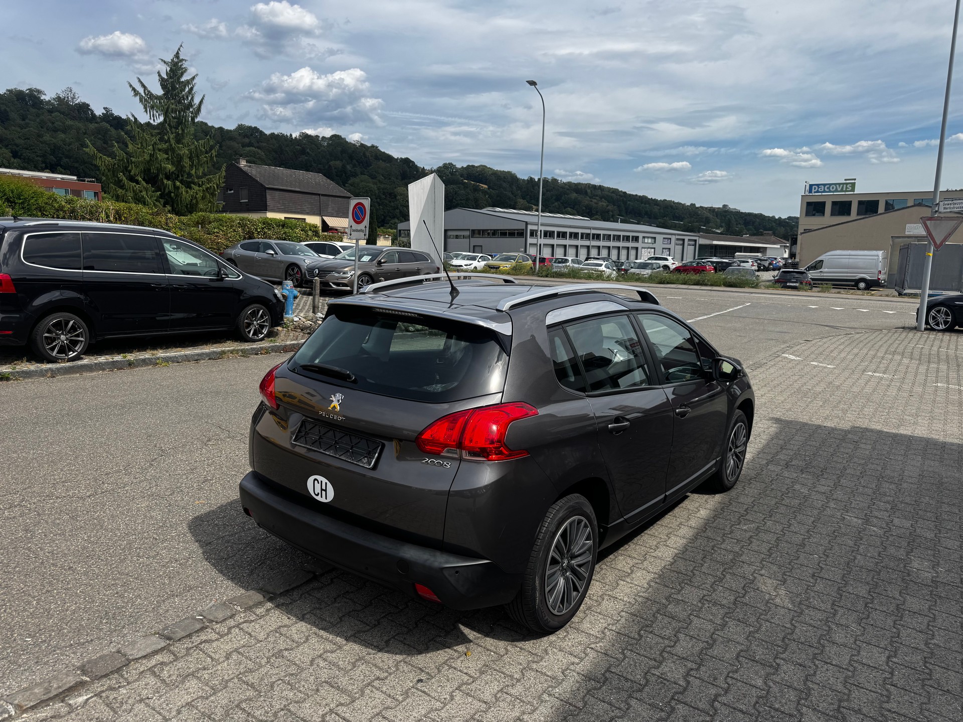 PEUGEOT 2008 1.2 VTI Access-image-3