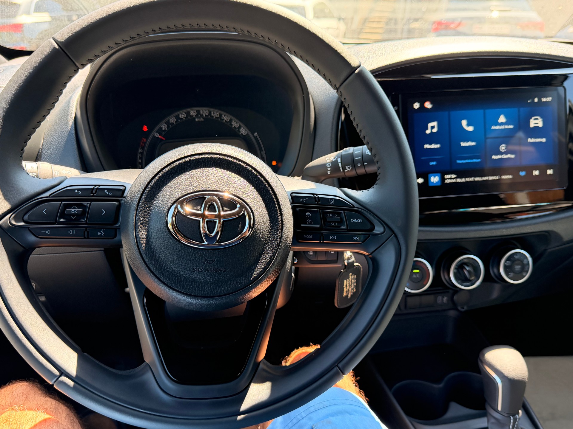 TOYOTA Aygo X 1.0 VVT-i Trend CVT-image-3