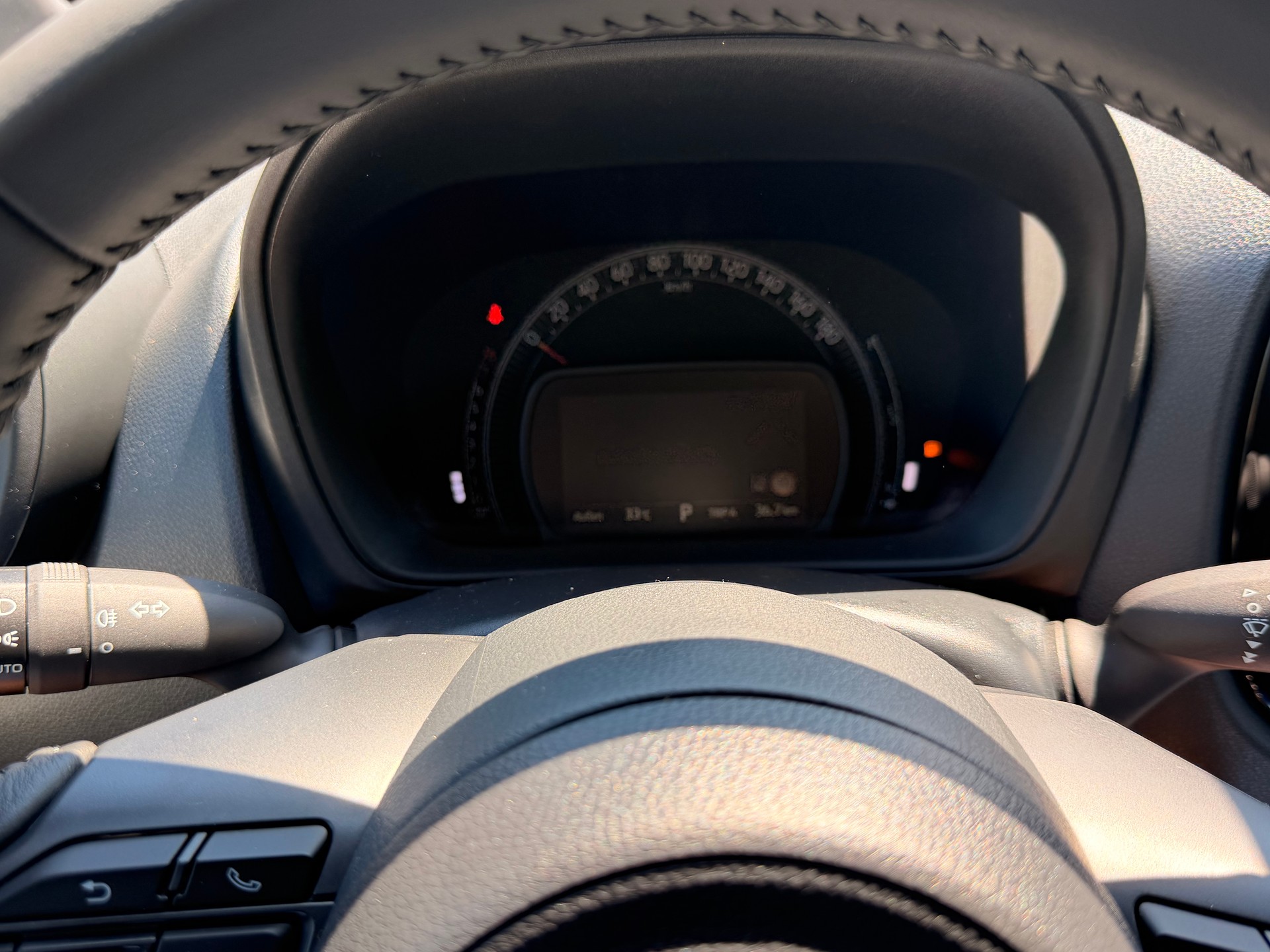 TOYOTA Aygo X 1.0 VVT-i Trend CVT-image-2