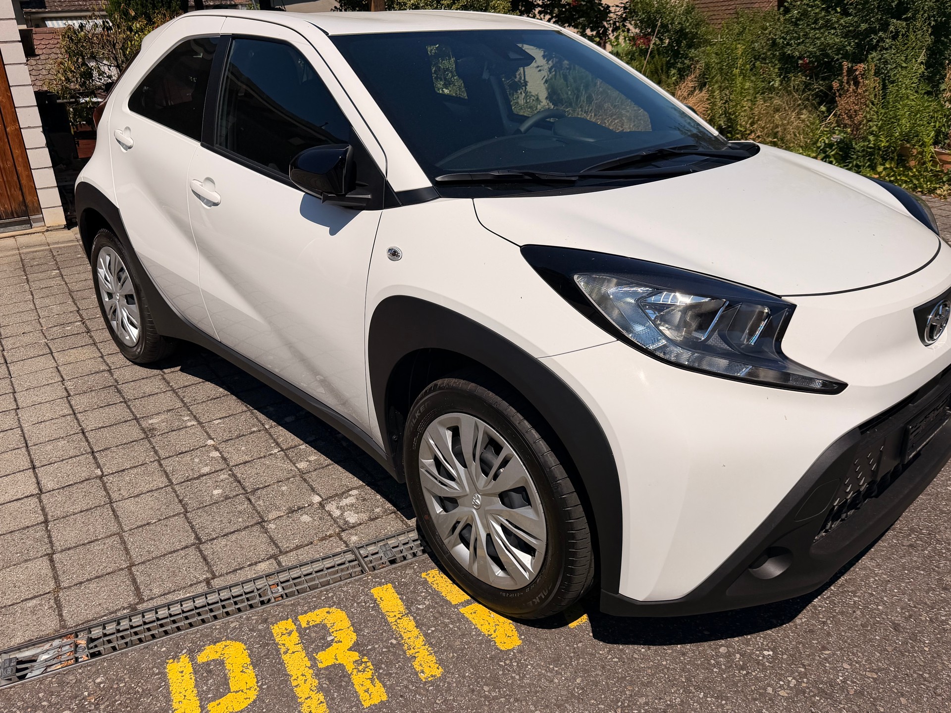 TOYOTA Aygo X 1.0 VVT-i Trend CVT-image-1