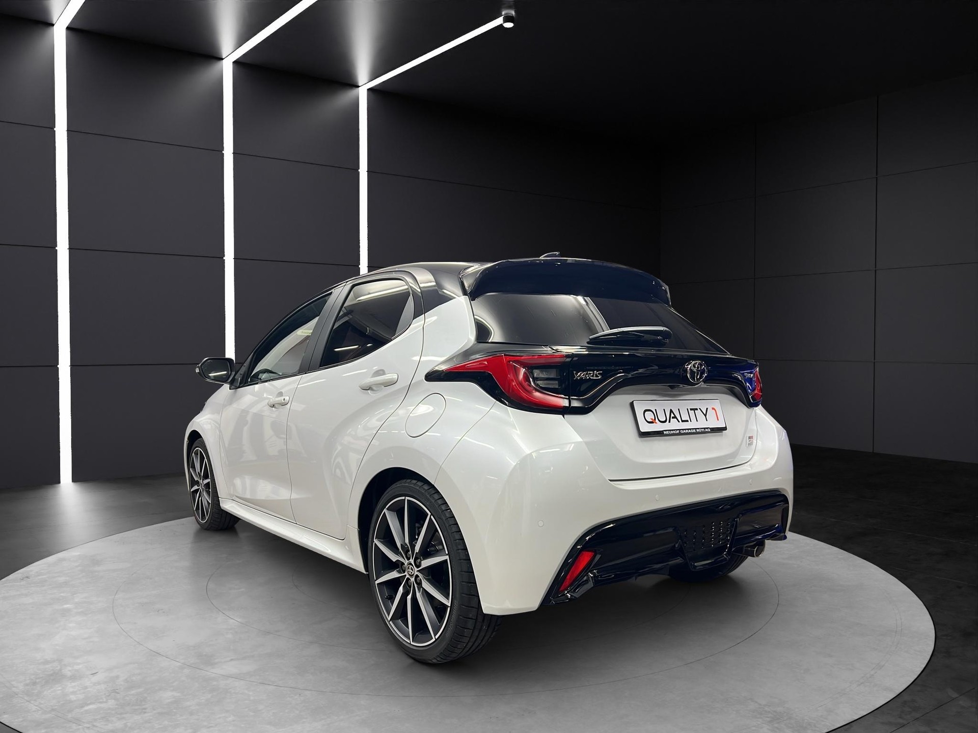 TOYOTA Yaris 1.5 VVT-i HSD GR Sport-image-2