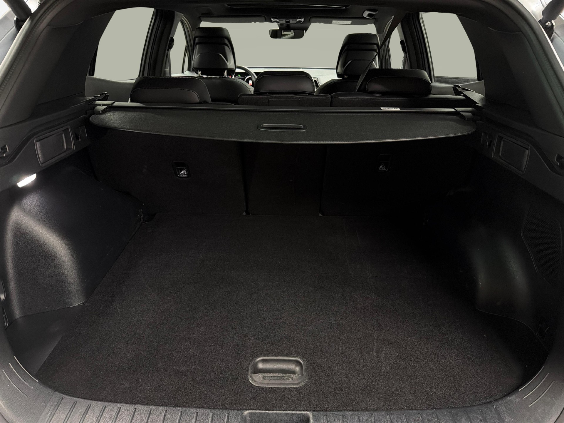 KIA Sportage 1.6 T-GDi PHEV GT-Line-image-12