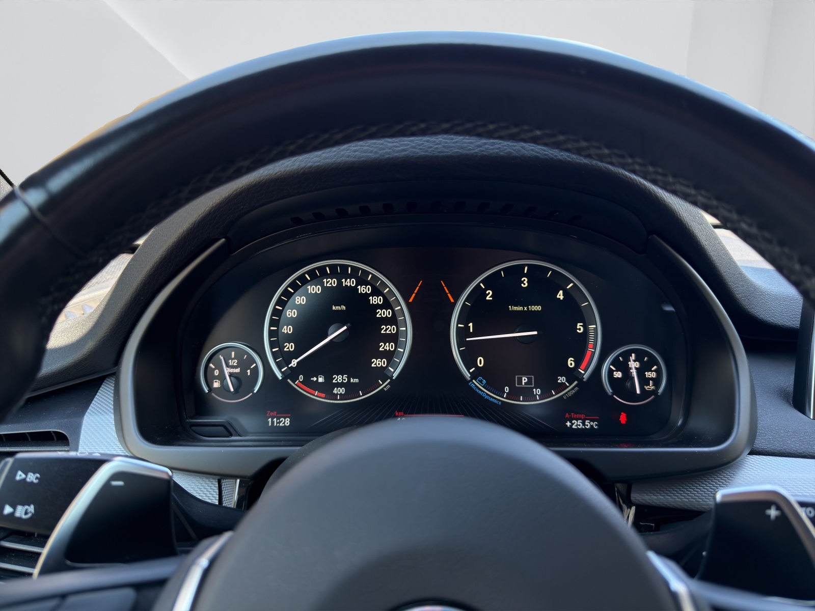 BMW X5 30d xDrive SAG-image-18