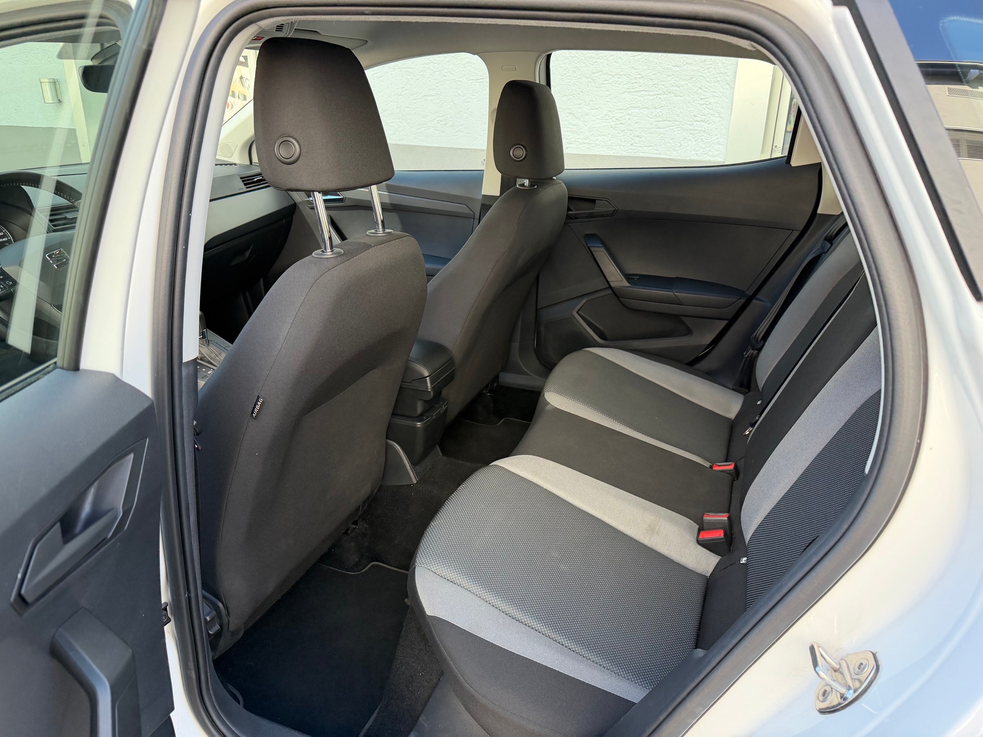 SEAT Ibiza 1.0 EcoTSI Last Edition DSG-image-8