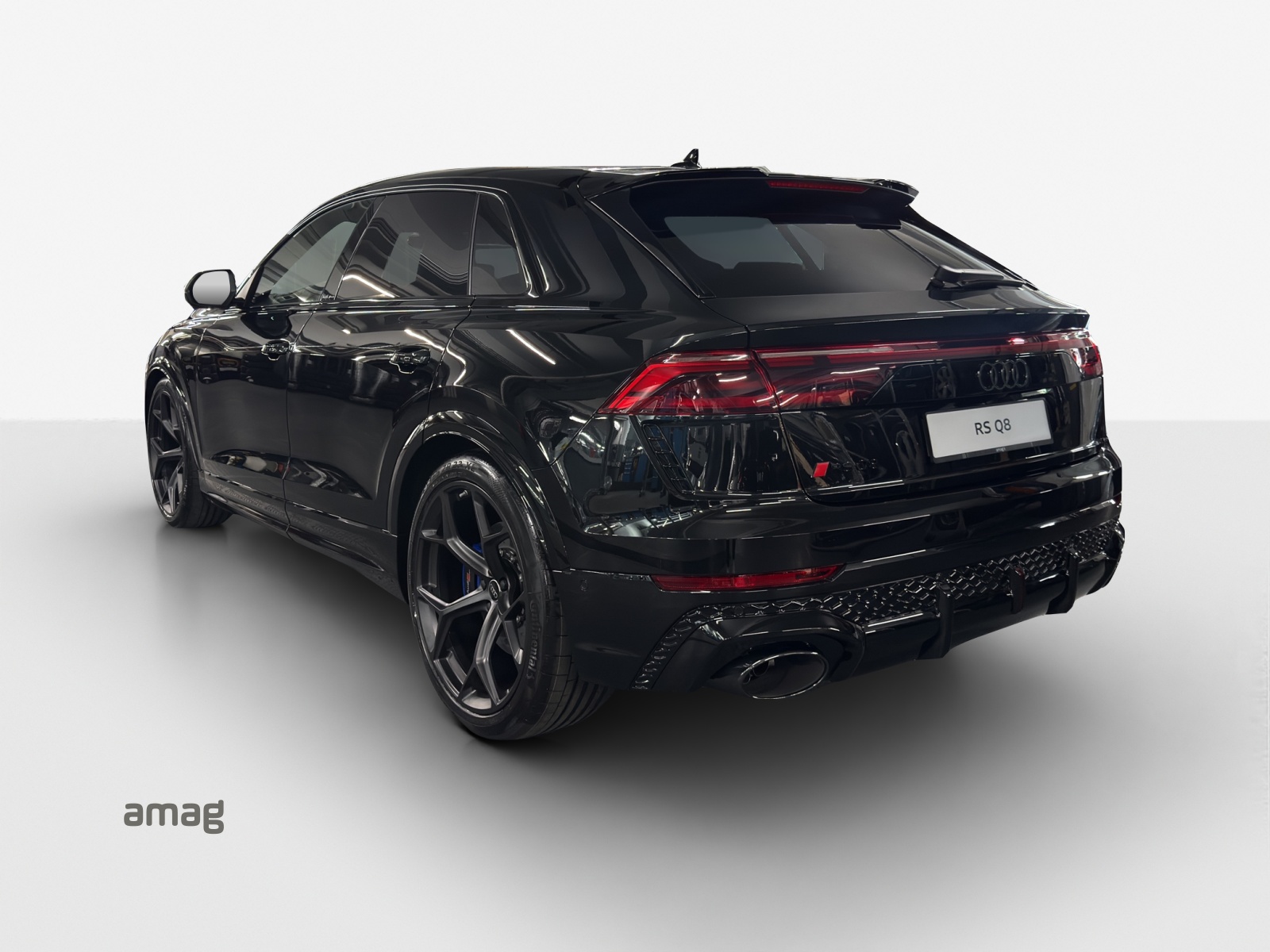 AUDI RSQ8 performance quattro-showroom-element-2