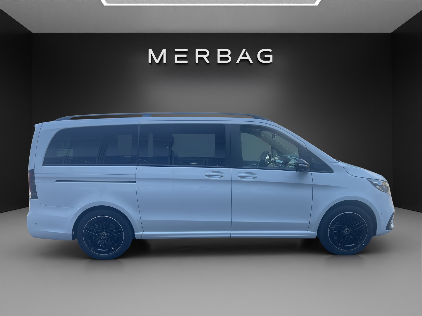 MERCEDES-BENZ V 300 d lang 4Matic Swiss Edition 9G-Tronic-image-6