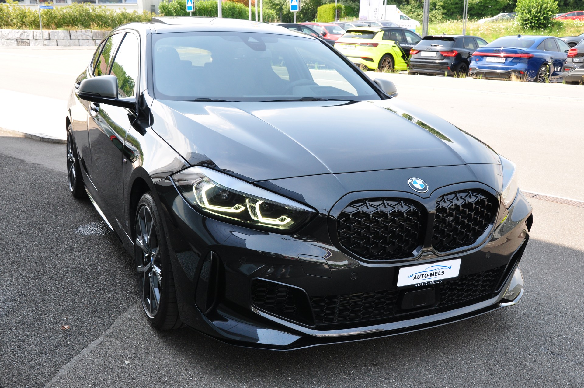 BMW M135i xDrive M Sport Pro Steptronic-image-9