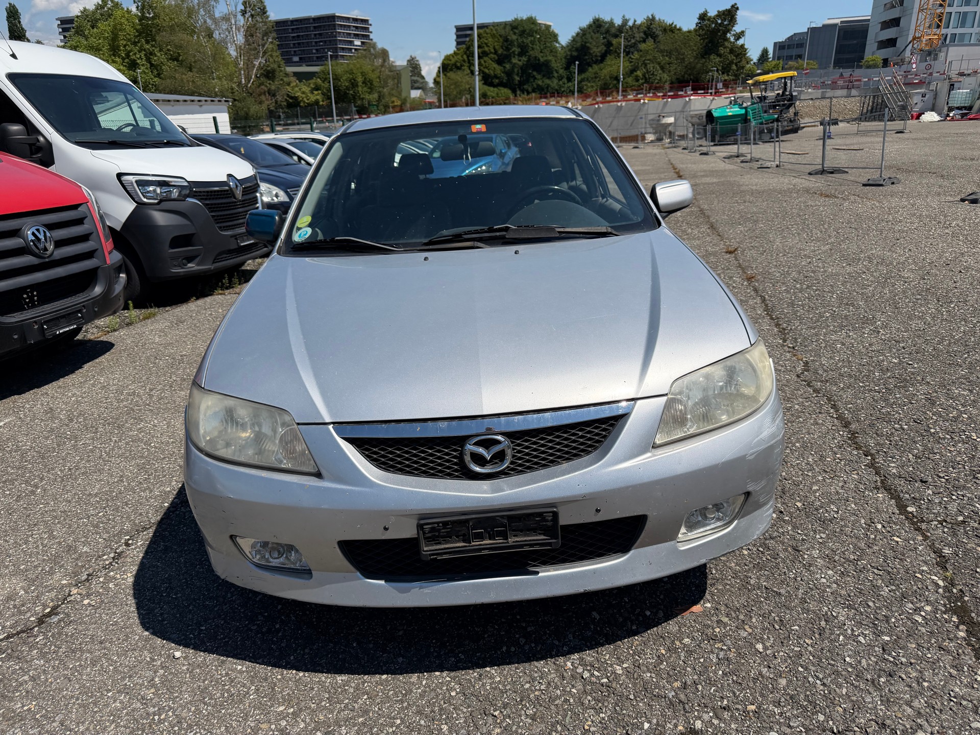 MAZDA 323 F 2.0i-16V-image-1