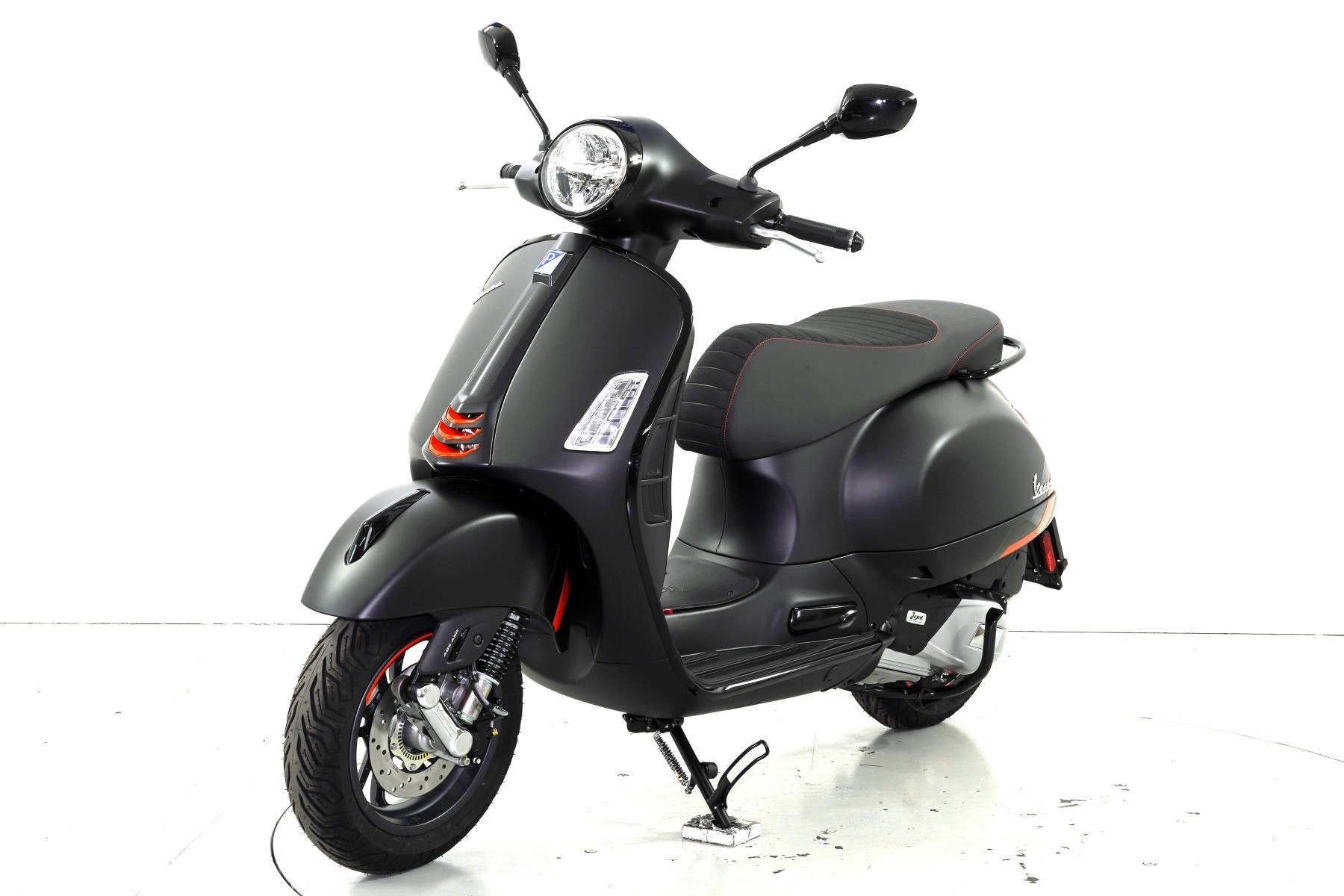 PIAGGIO Vespa GTS 125 Super Sport ABS-showroom-element-2