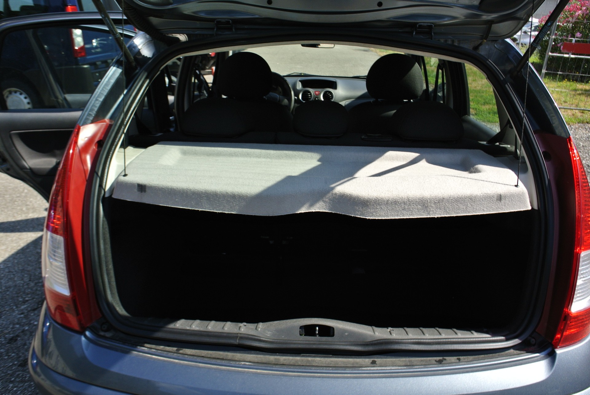 CITROEN C3 1.1i Furio-image-17
