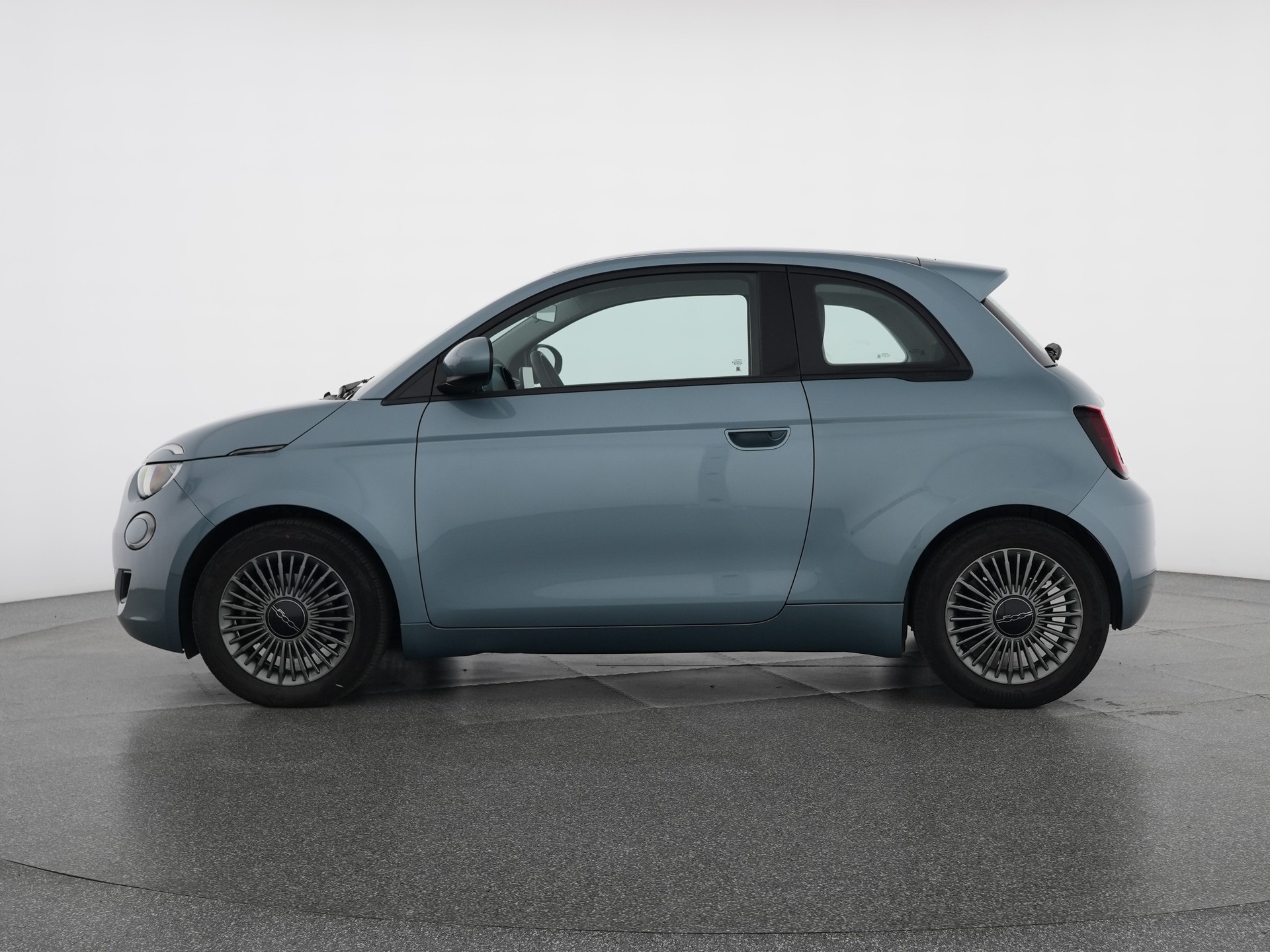 FIAT 500 electric 87 kW Icon-image-1
