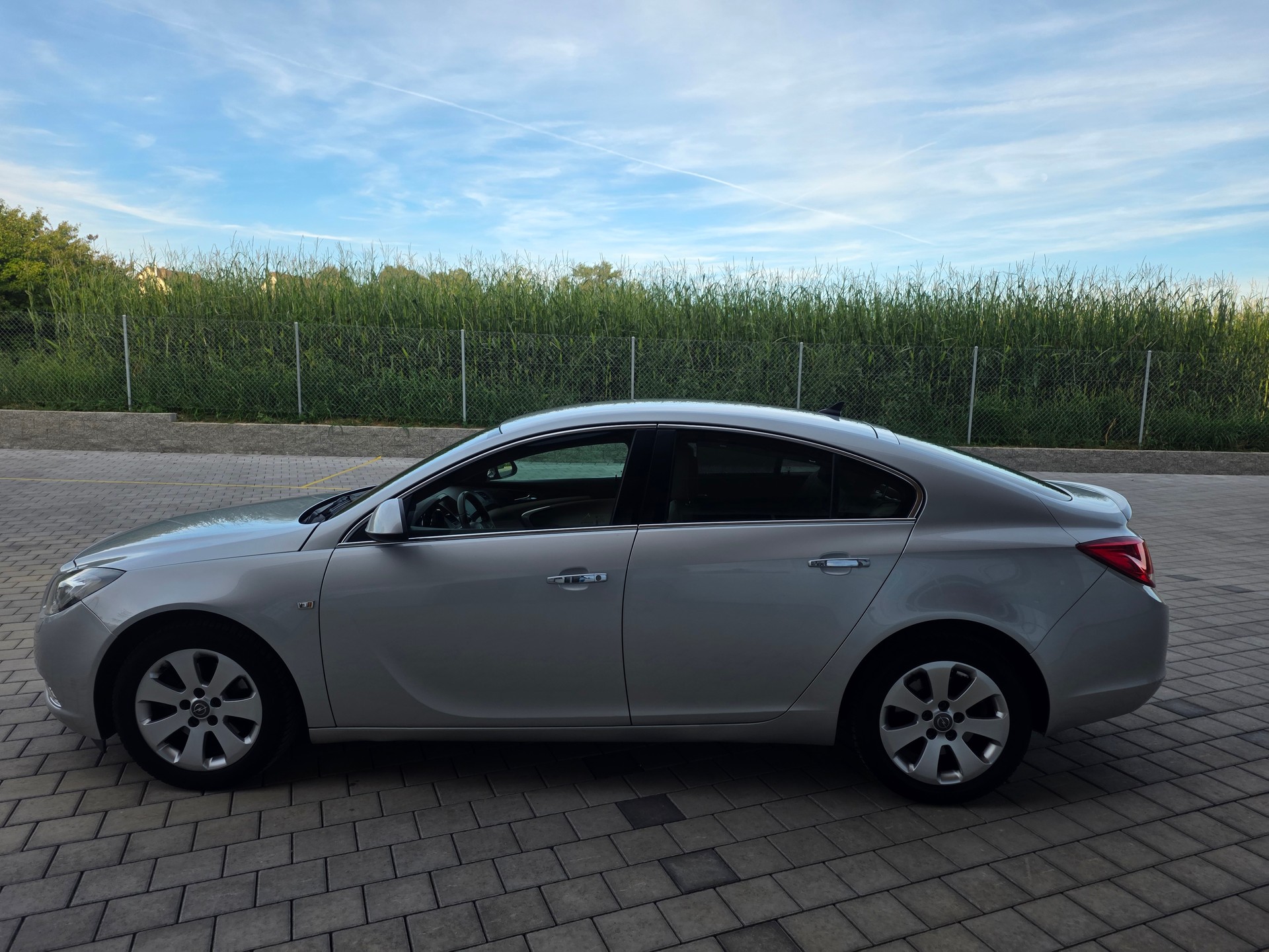 OPEL Insignia 2.0 Turbo Sport Automatic-image-7