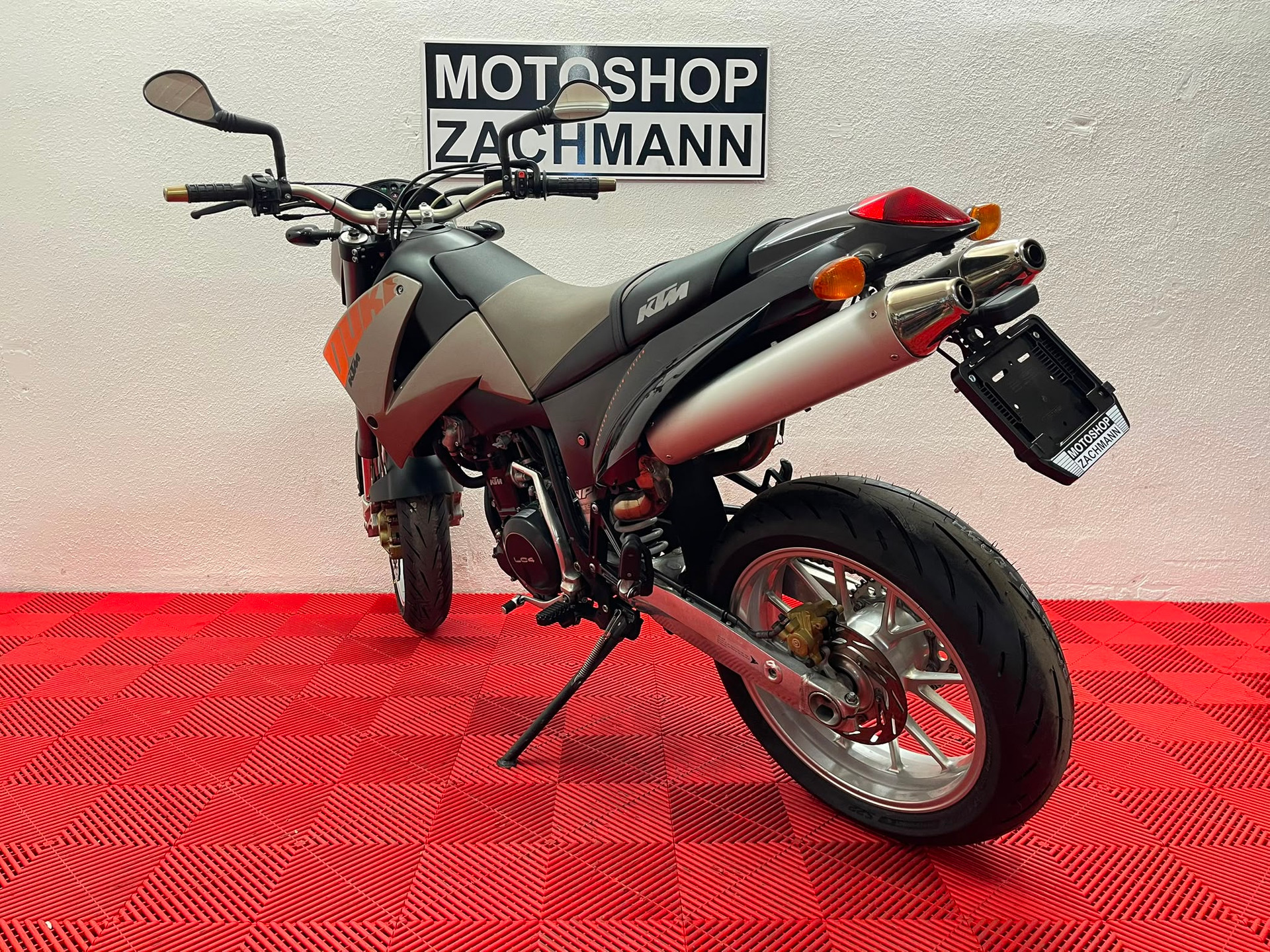 KTM 640 Duke-E II-image-5