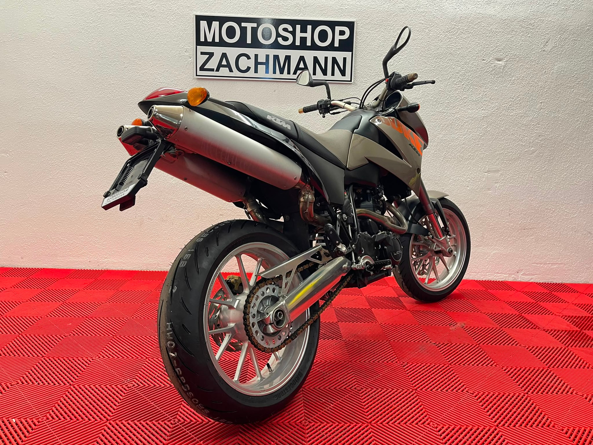 KTM 640 Duke-E II-image-4