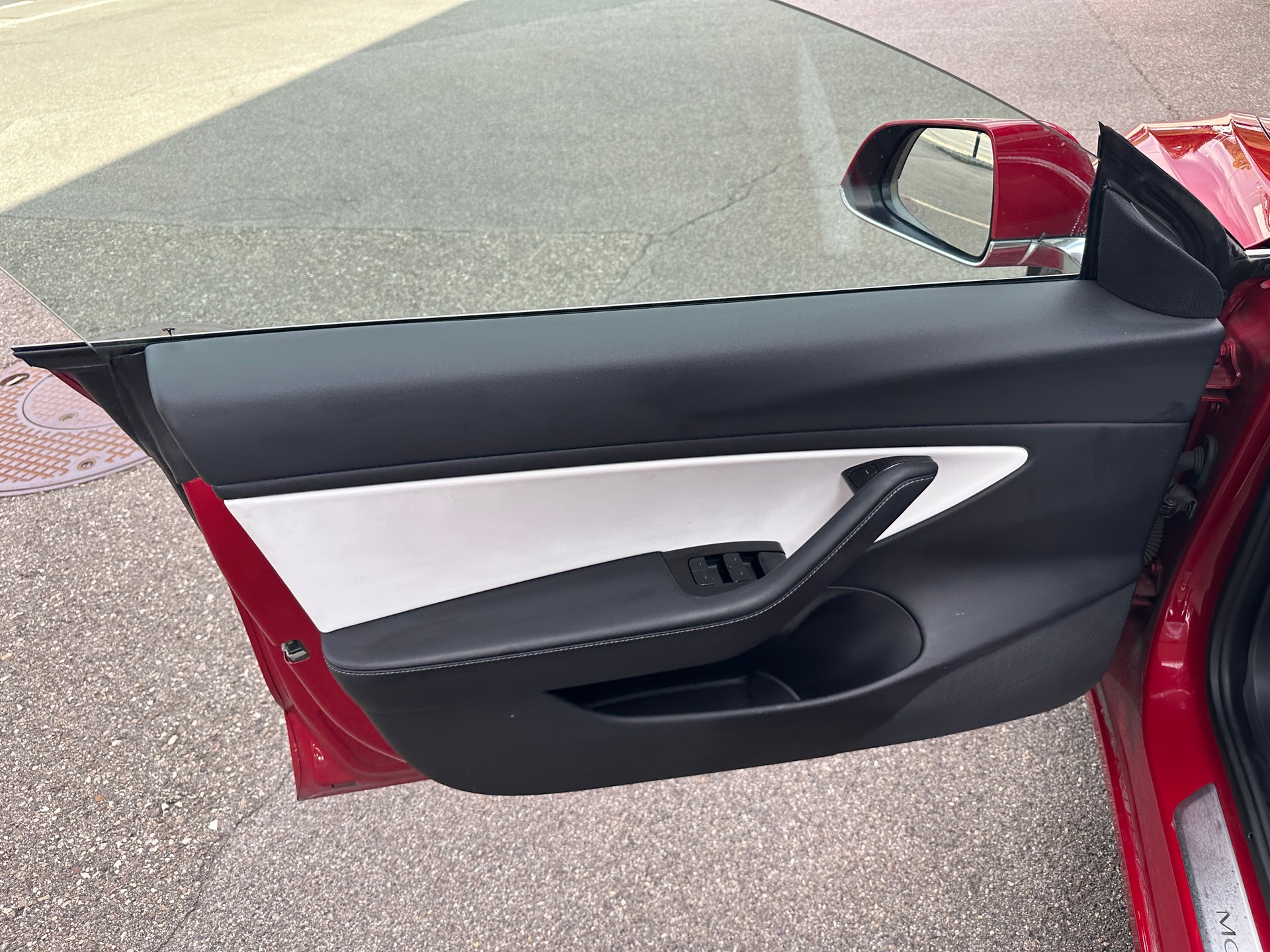TESLA Model 3 Long Range Dual Motor AWD-image-14