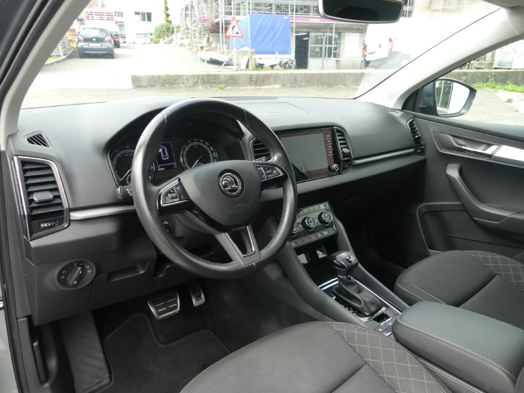 SKODA Karoq 1.5 TSI ACT Ambition DSG-image-7