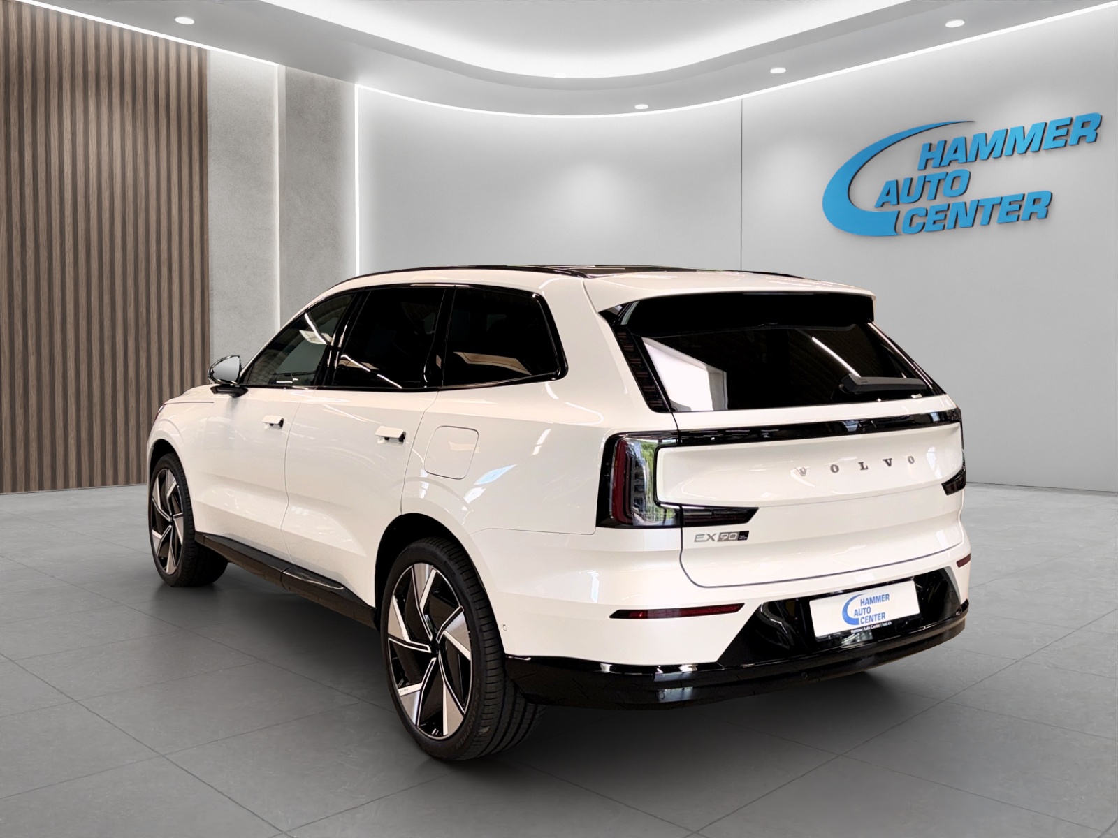 VOLVO EX90 Twin Ultra AWD-image-2