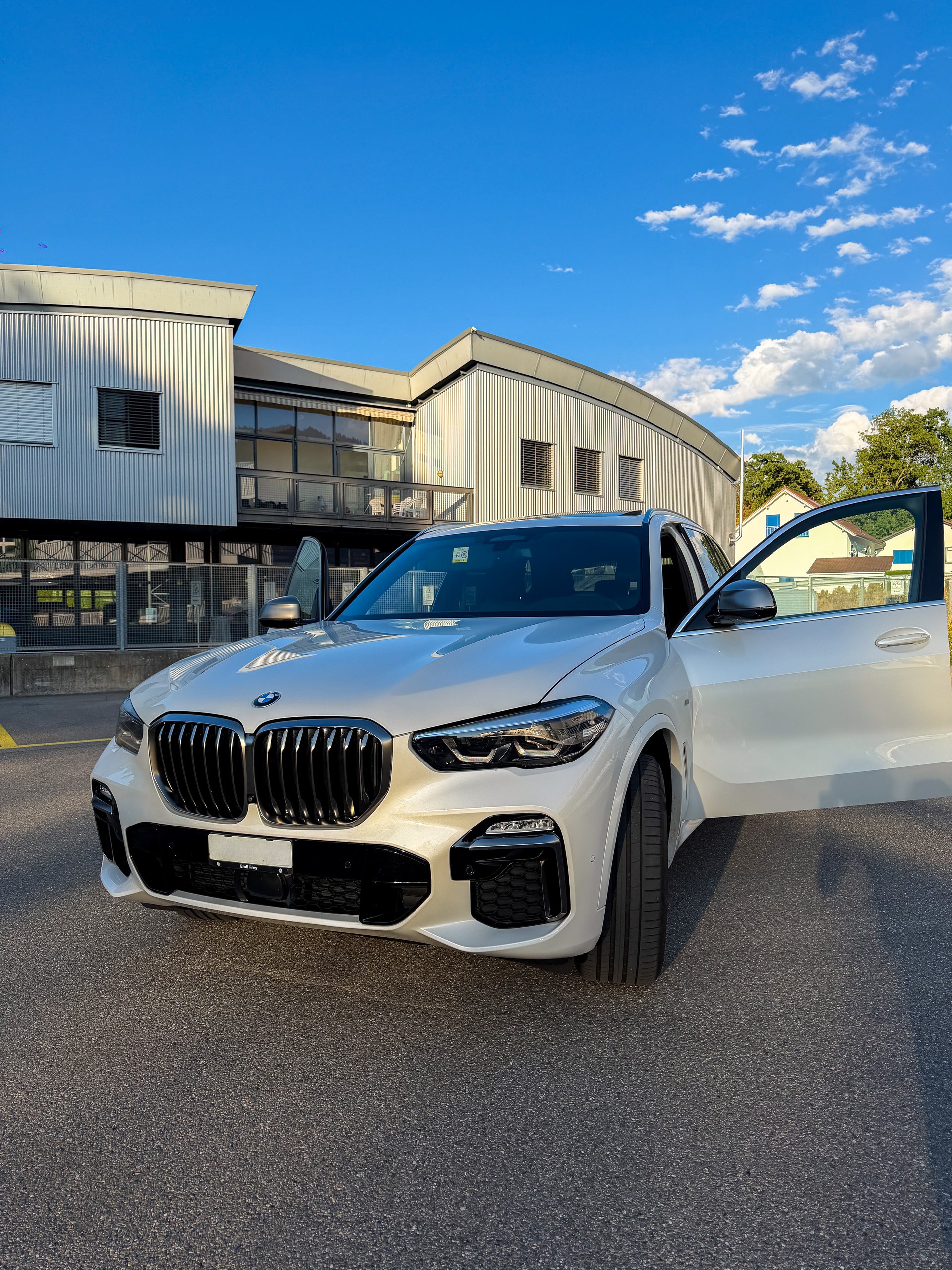 BMW M50i xDrive-image-0