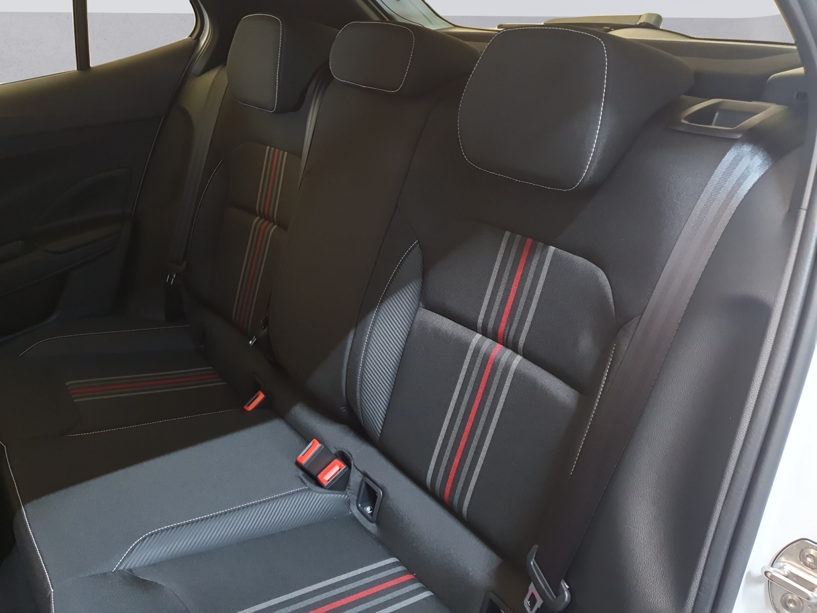 SKODA Fabia 1.5 TSI Monte Carlo DSG-image-10