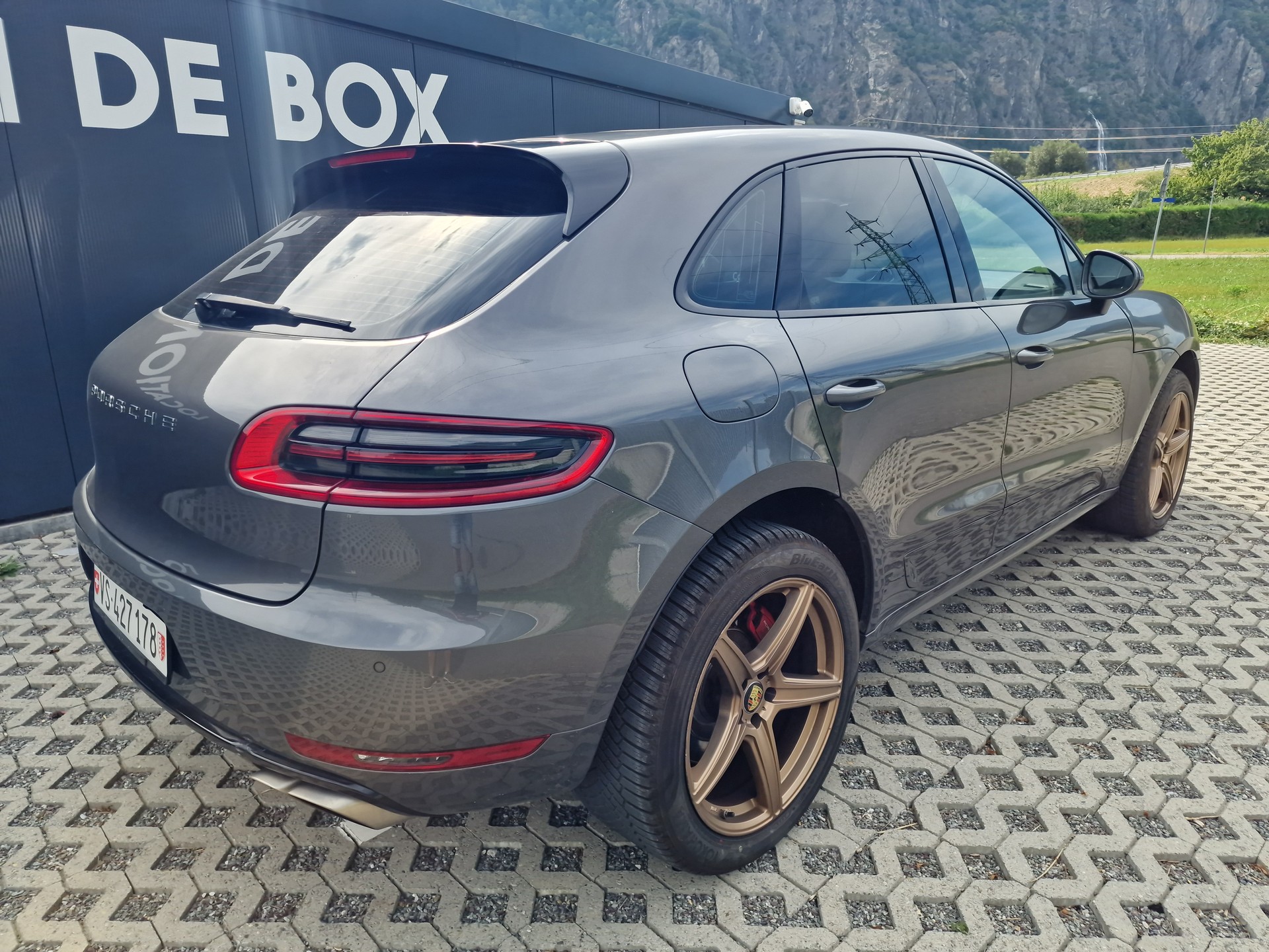 PORSCHE Macan Turbo PDK-image-4