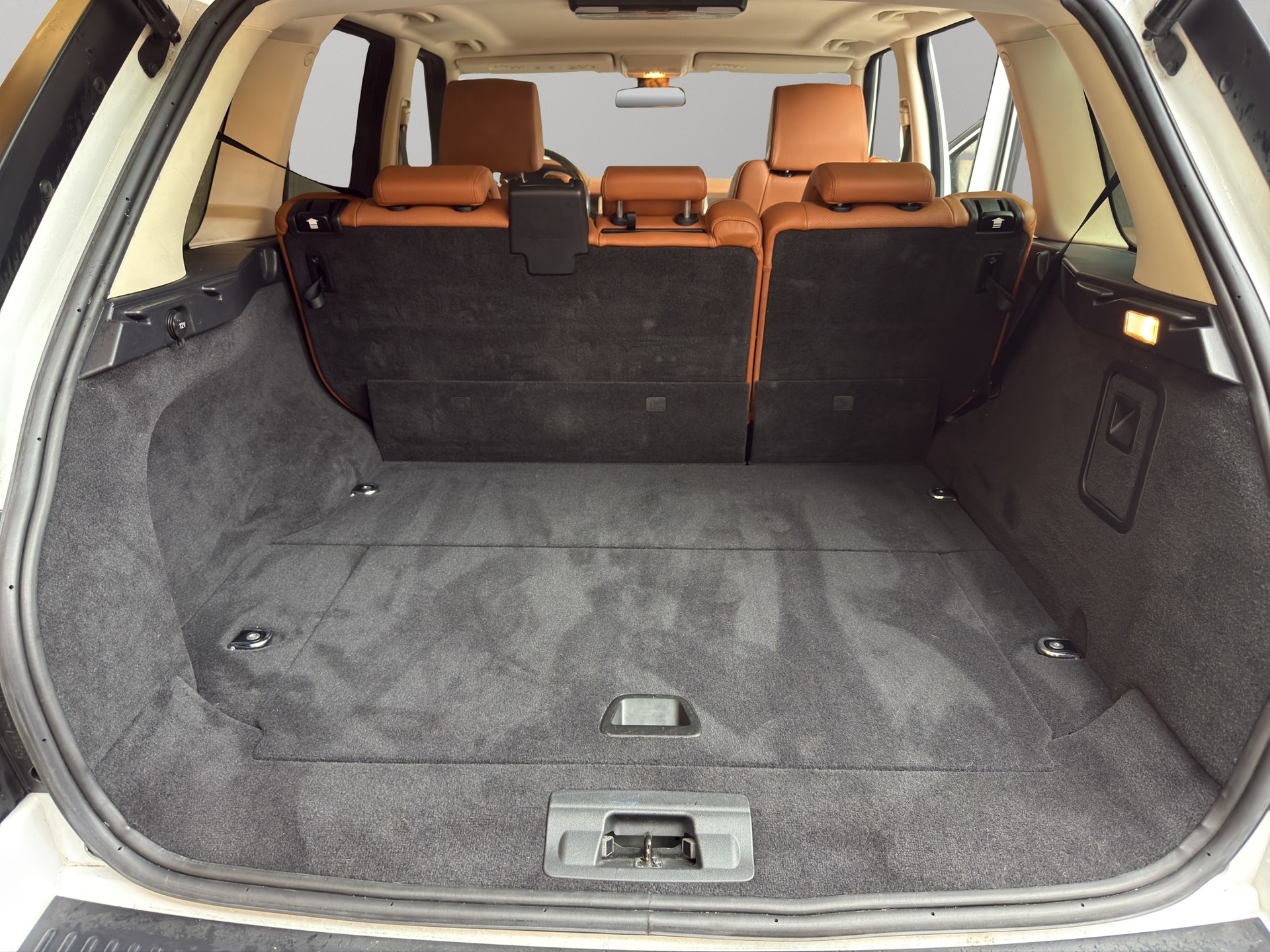 LAND ROVER Range Rover Sport 3.0 TDV6 SE Automatic-image-25