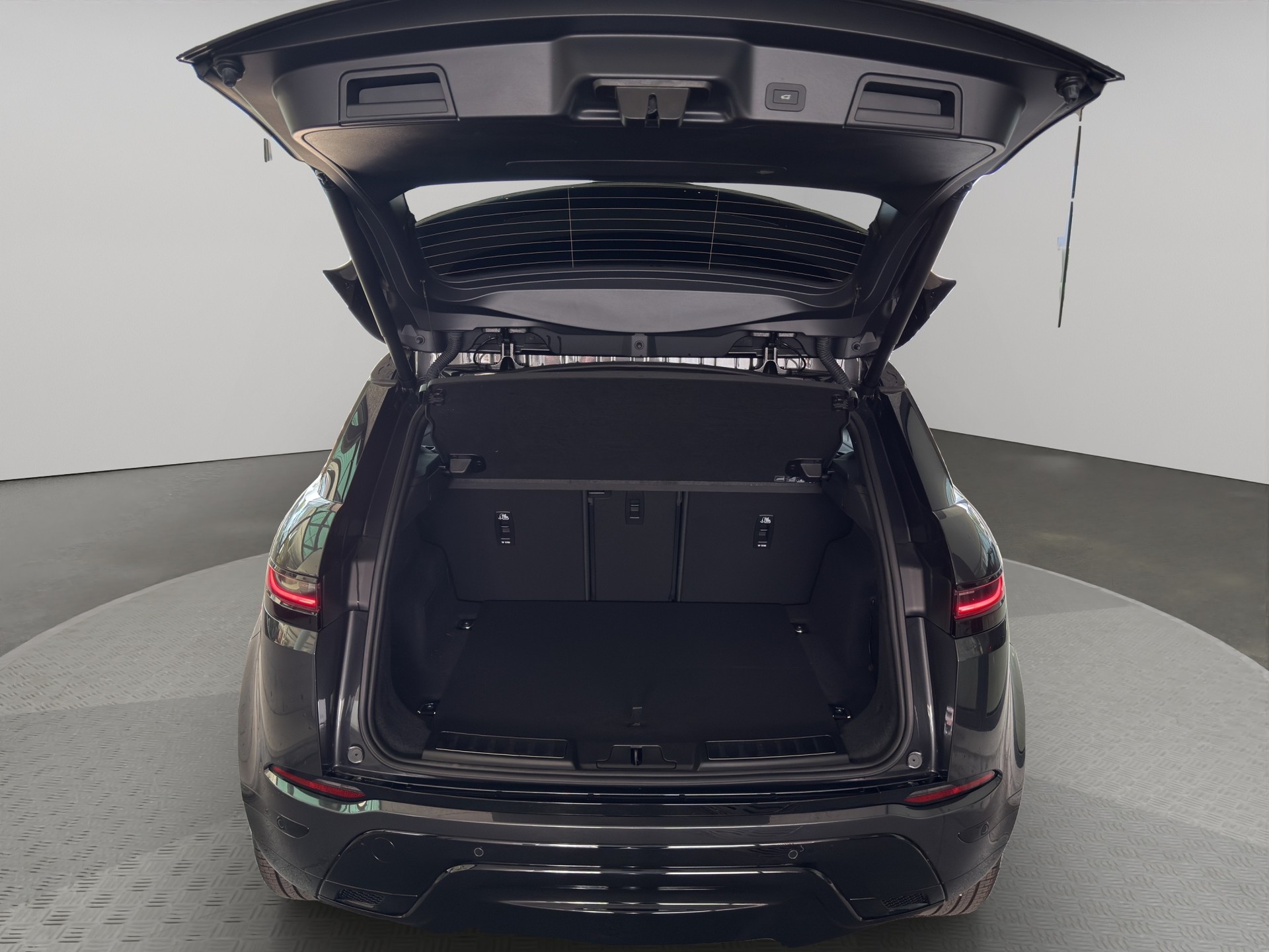 LAND ROVER Range Rover Evoque 1.5 T 270e Hoxton Edition-image-17