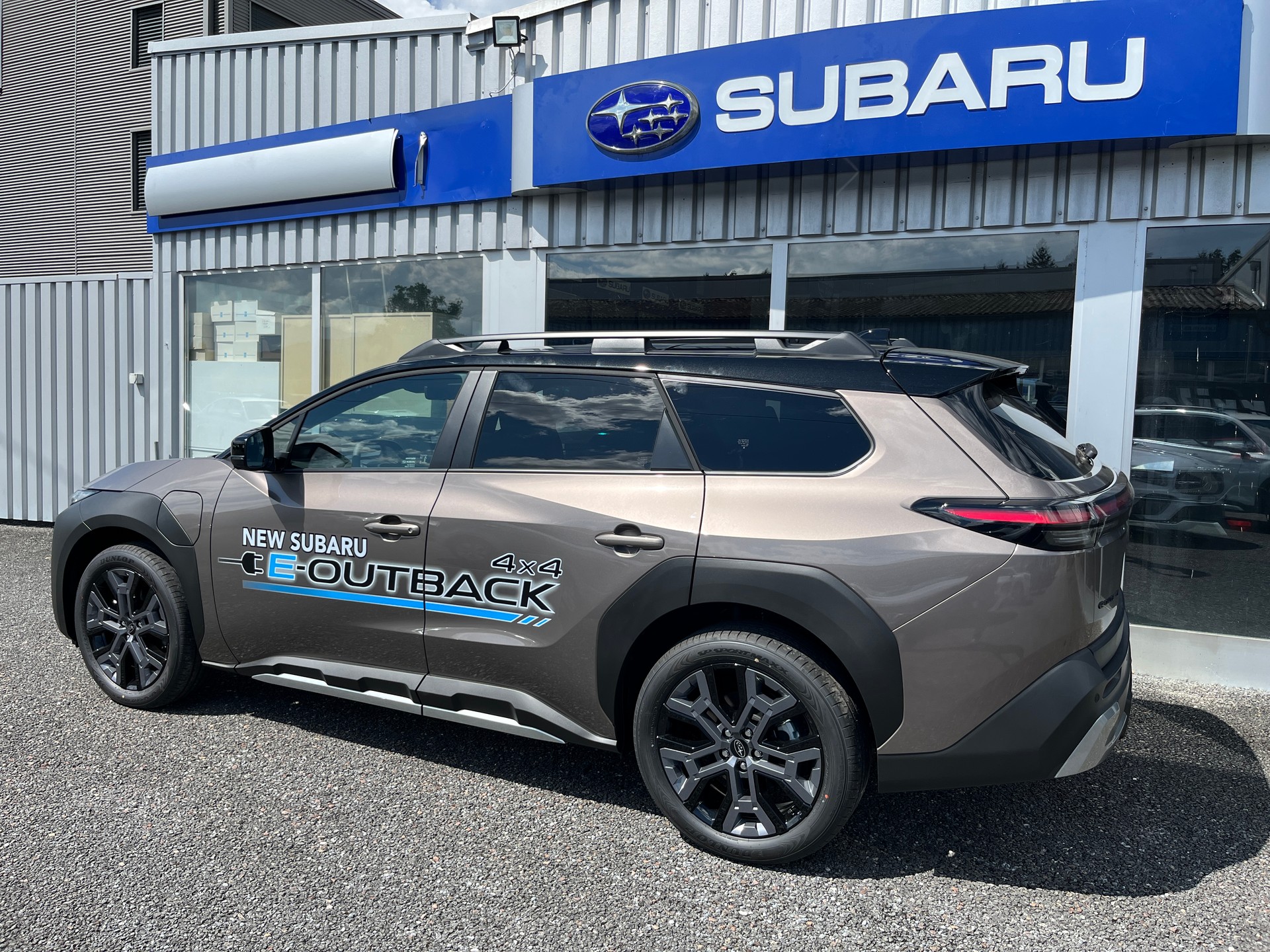 SUBARU E-Outback eV Luxury-image-8