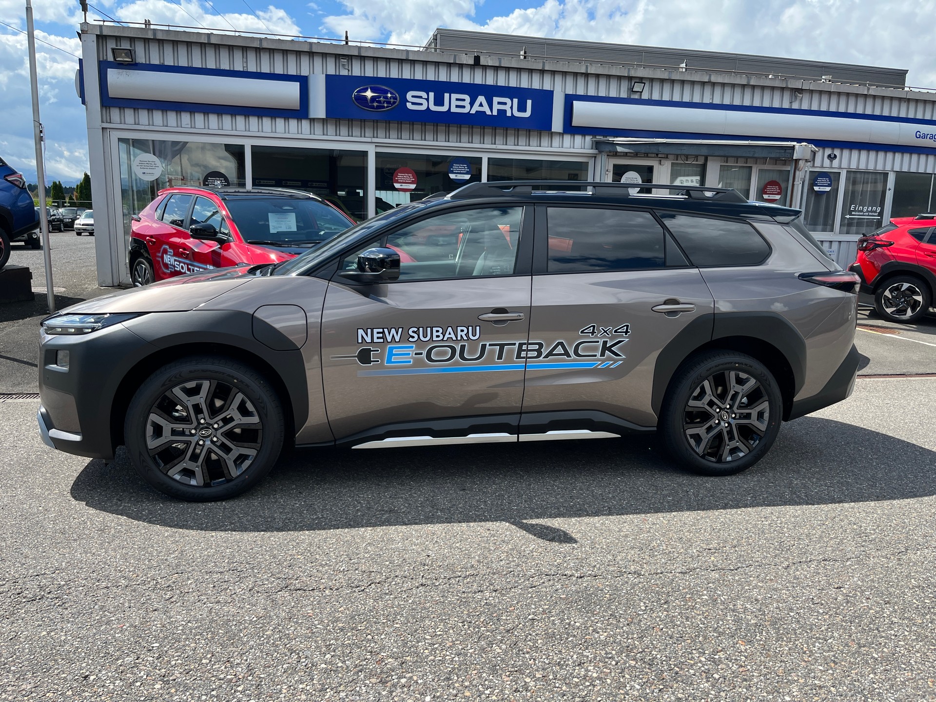 SUBARU E-Outback eV Luxury-image-1
