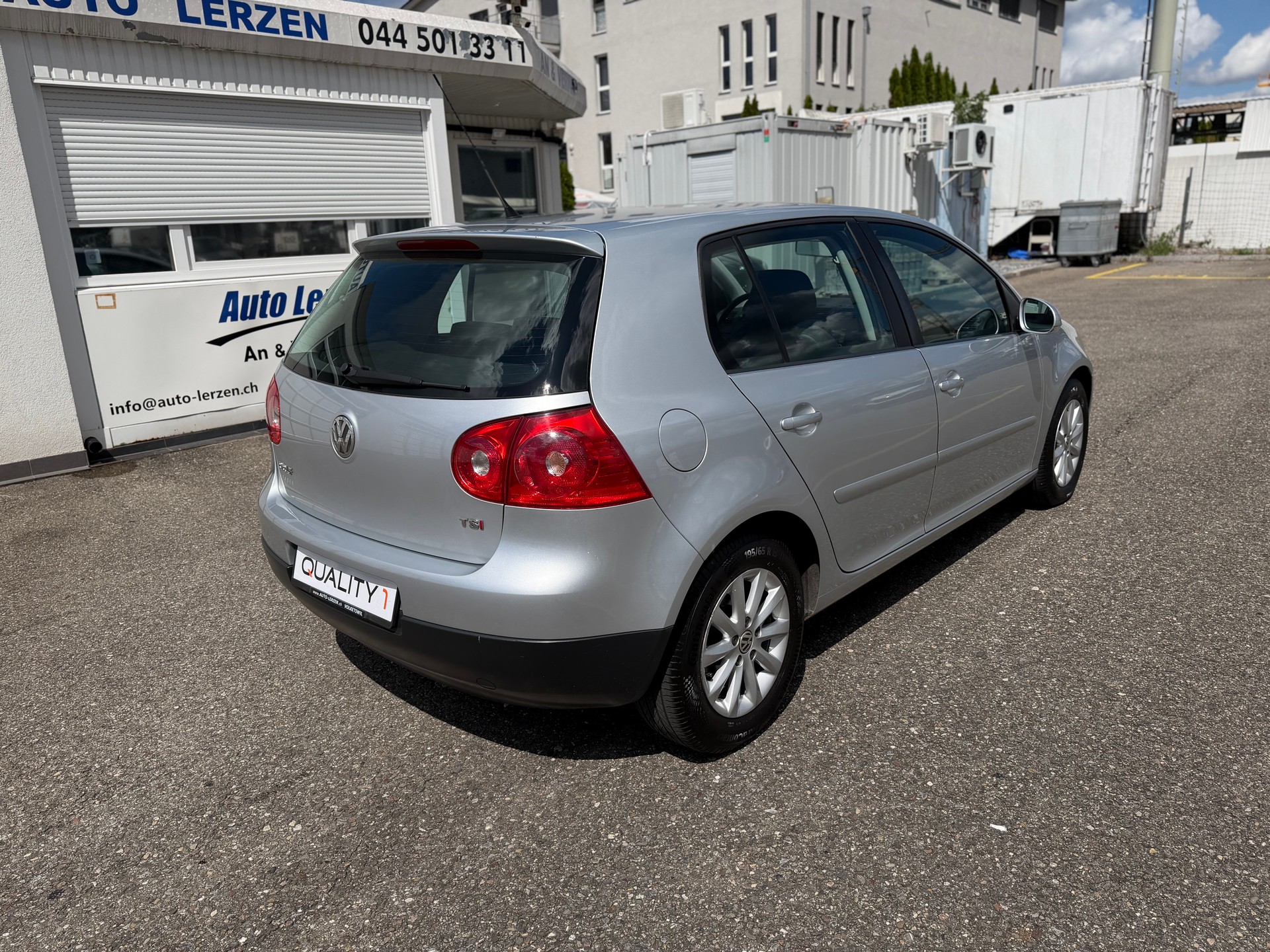 VW Golf 1.4 TSI Trendline DSG-image-4