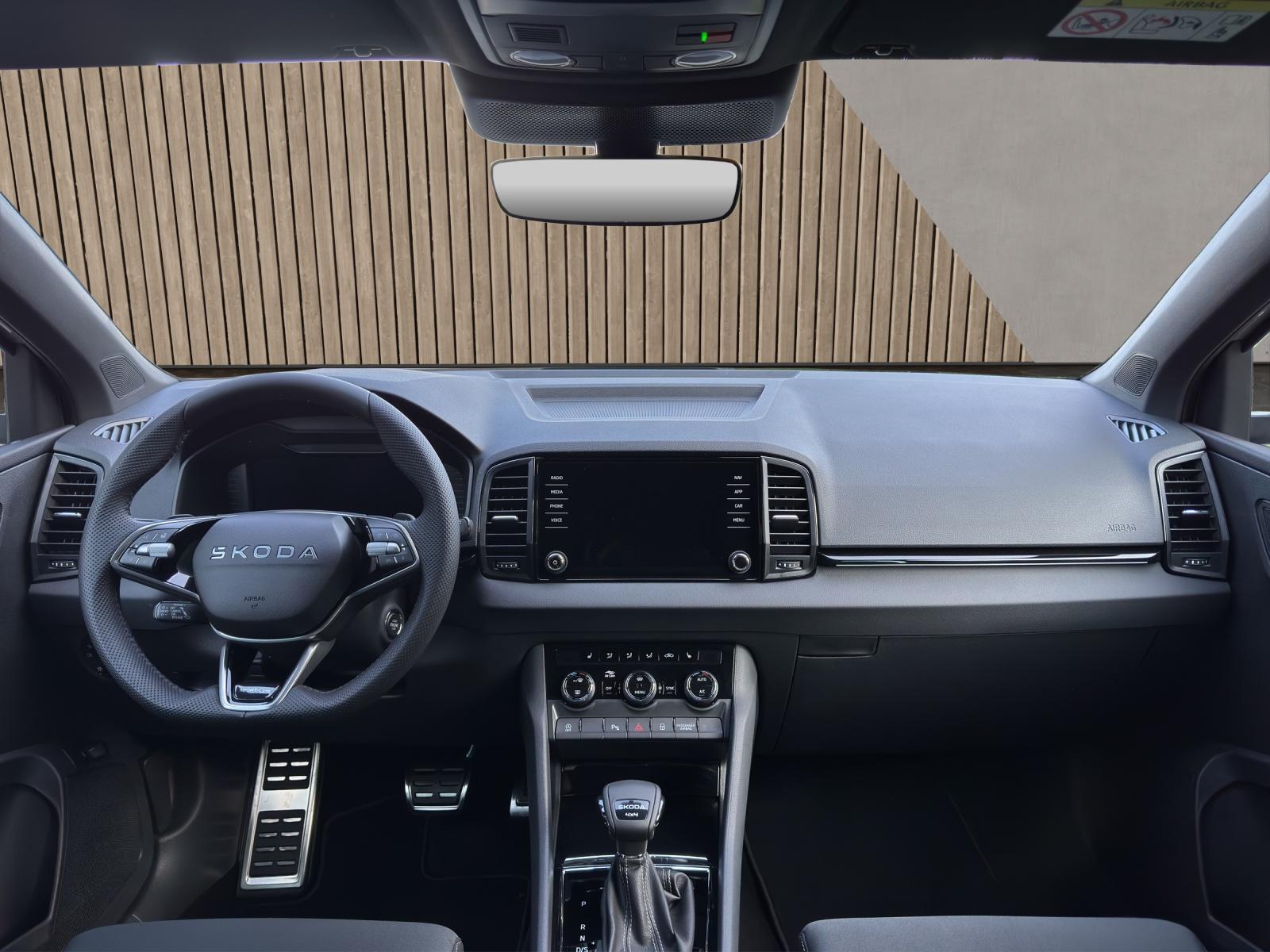 SKODA Karoq SportLine 2.0 TSI 4x4-image-10
