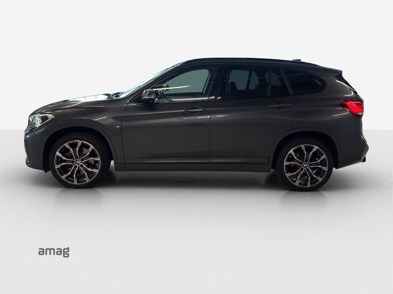 BMW X1 xDrive 25i M Sport Steptronic-showroom-element-1