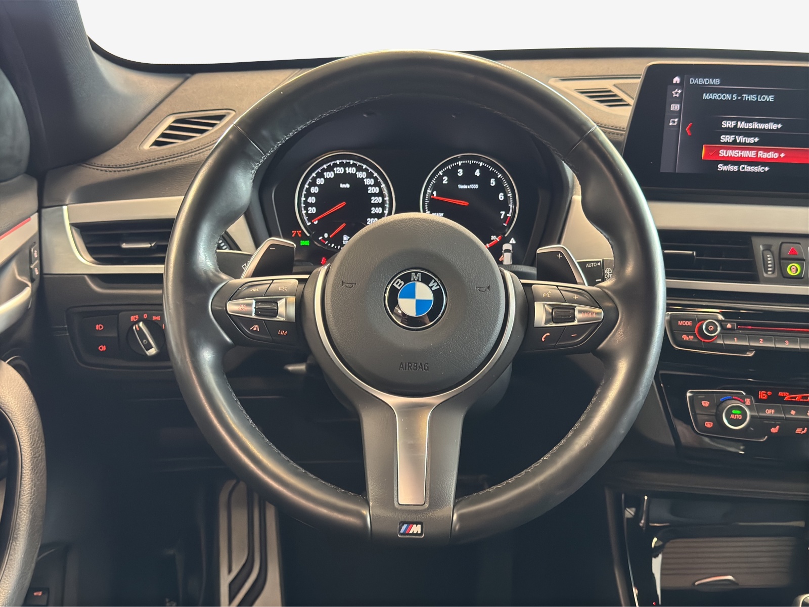 BMW X1 xDrive 25i M Sport Steptronic-image-9