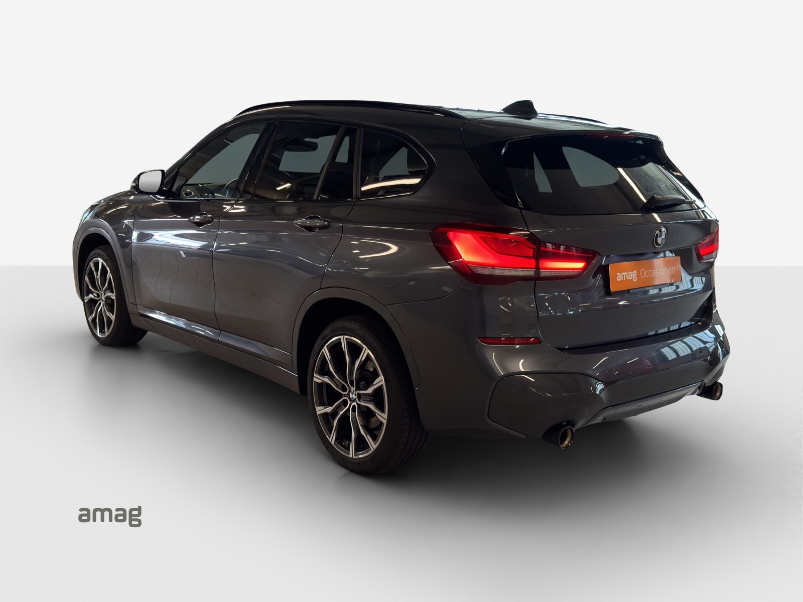 BMW X1 xDrive 25i M Sport Steptronic-showroom-element-2