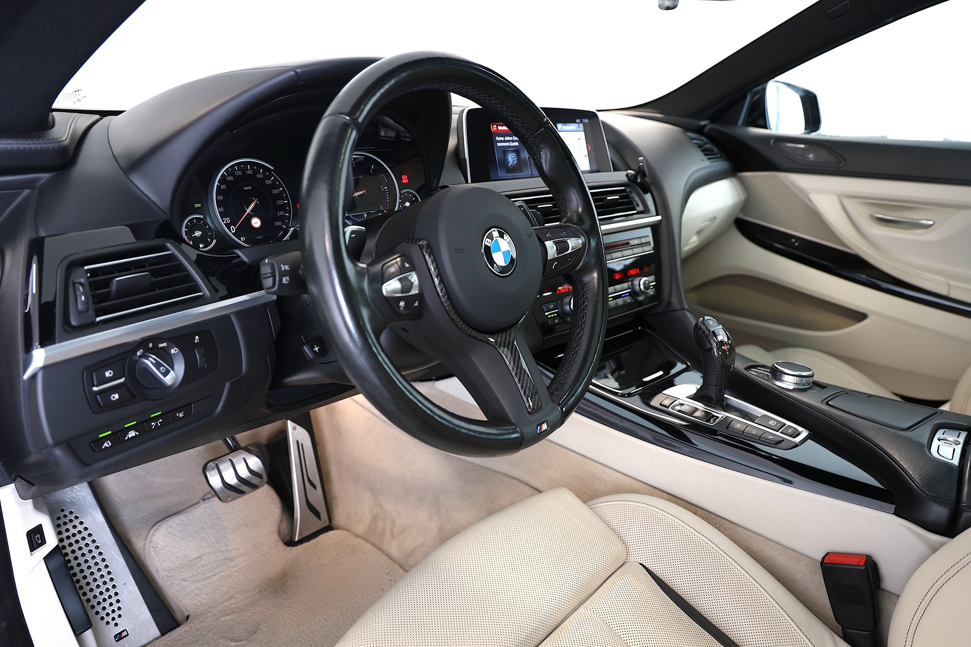 BMW 640d M-Sport xDrive Gran Coupé-image-7