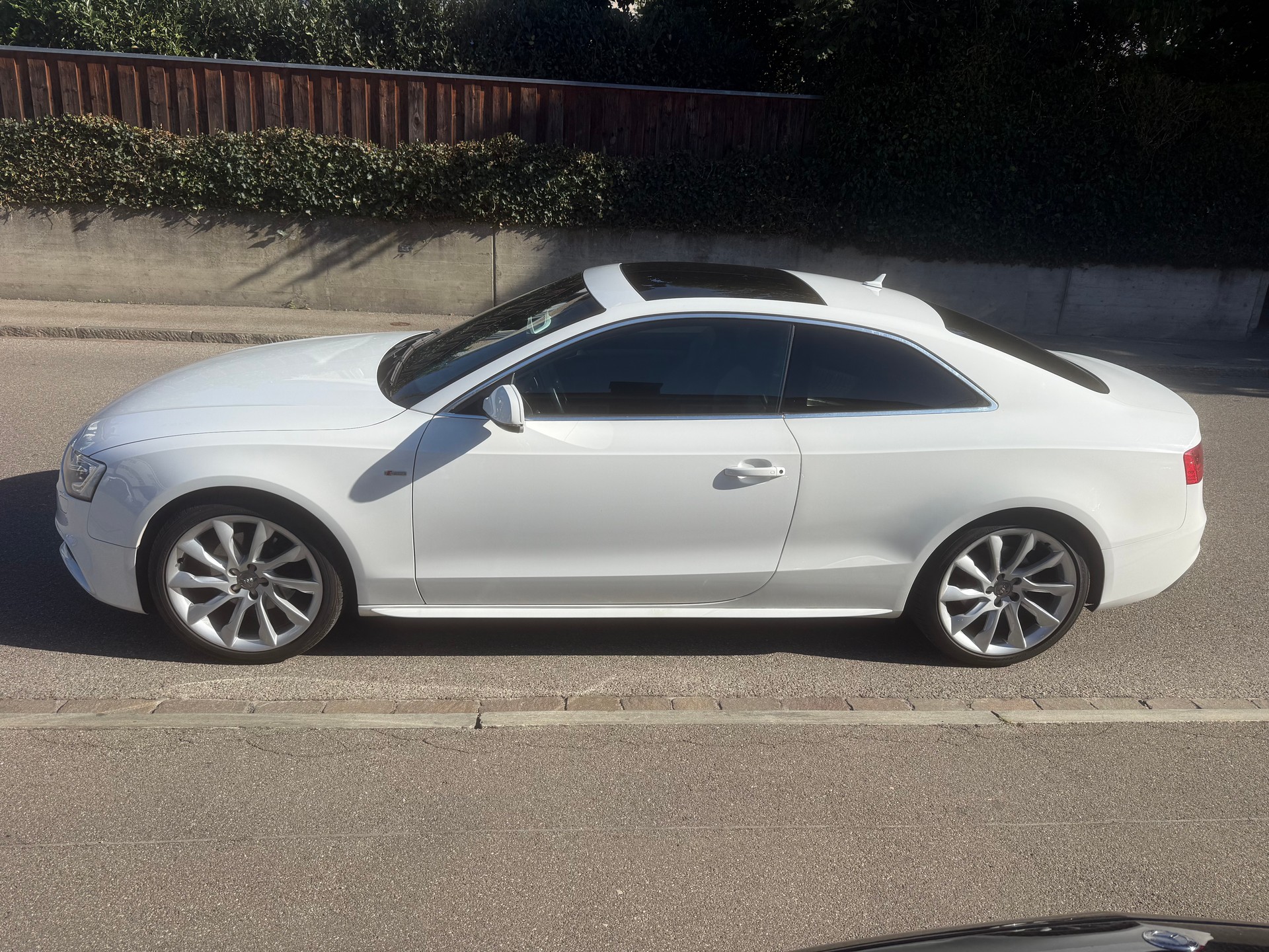 AUDI A5 Coupé 1.8 TFSI-image-0
