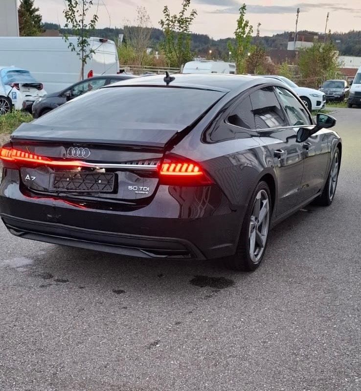 AUDI A7 Sportback 50 TDI Quattro-image-4