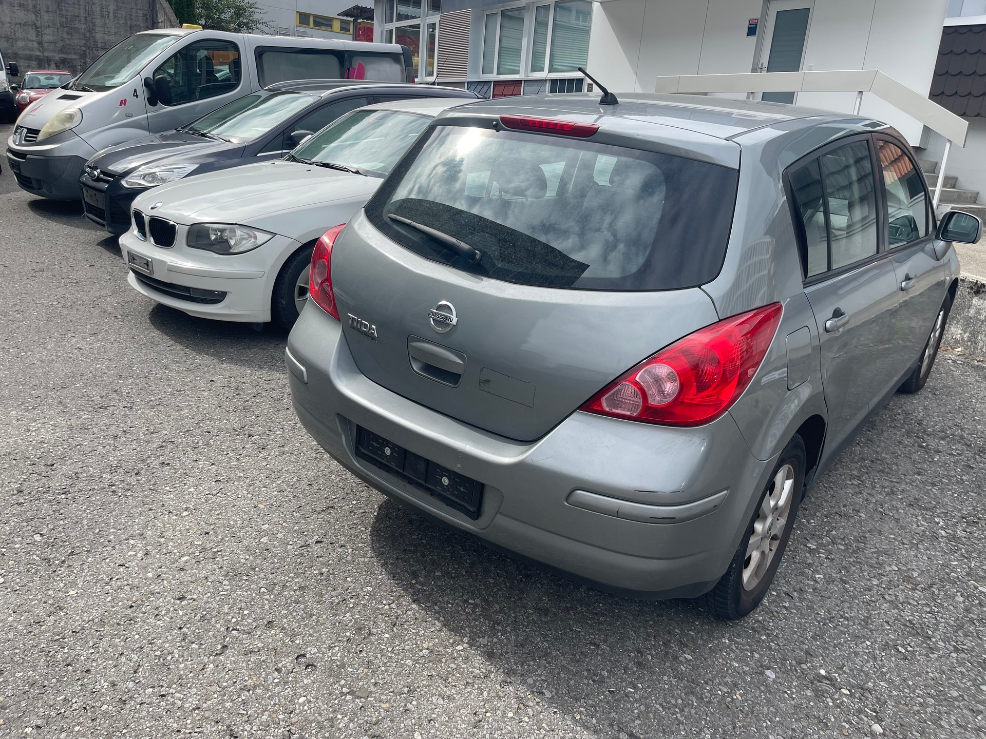 NISSAN Tiida 1.6 acenta-image-1
