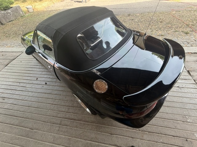 MAZDA MX-5 1.6i-16-image-20