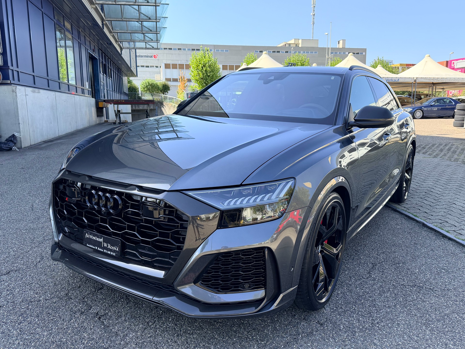 AUDI RSQ8 quattro tiptronic-image-6