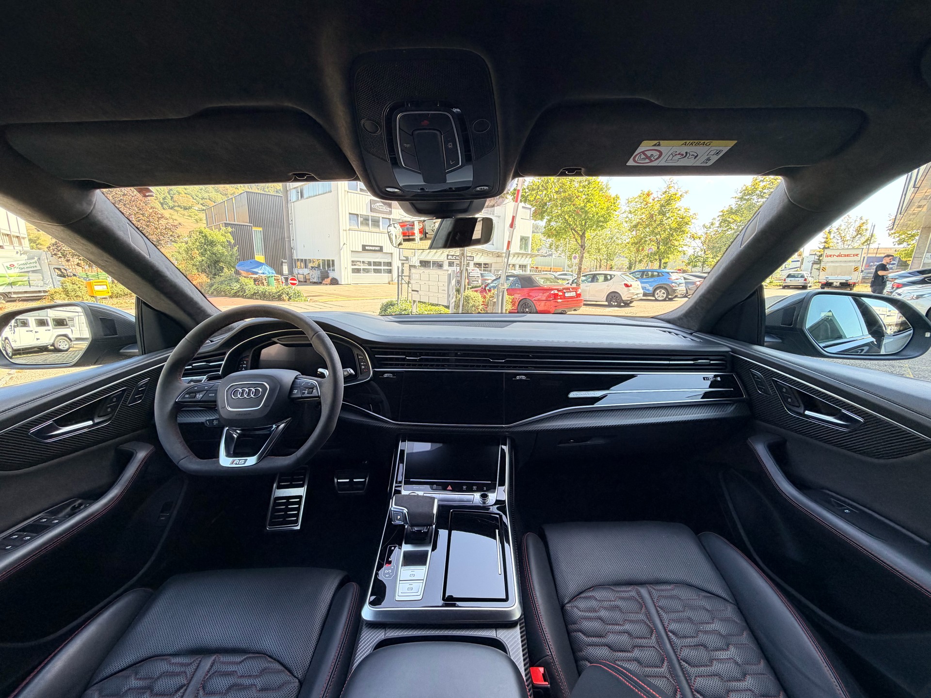 AUDI RSQ8 quattro tiptronic-image-13