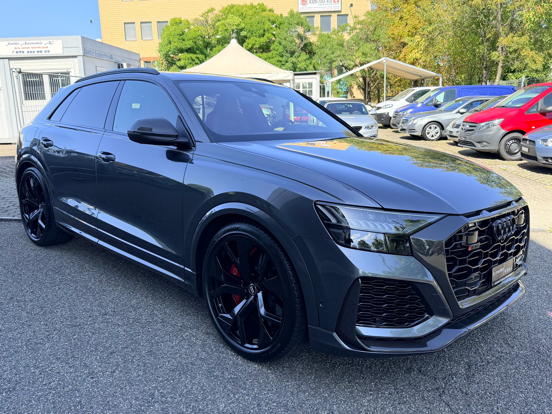 AUDI RSQ8 quattro tiptronic-image-0